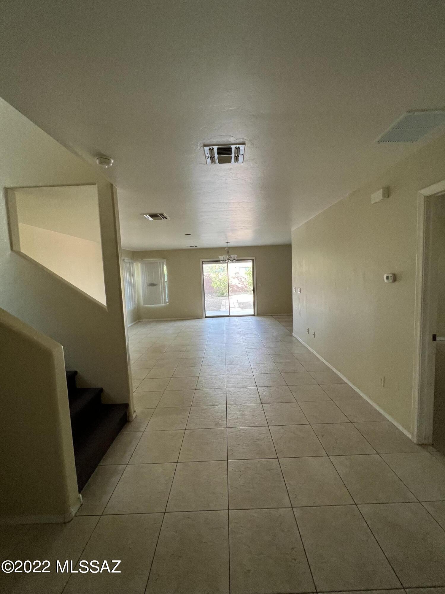 Los Arroyos Del Este Resub - Residential Lease