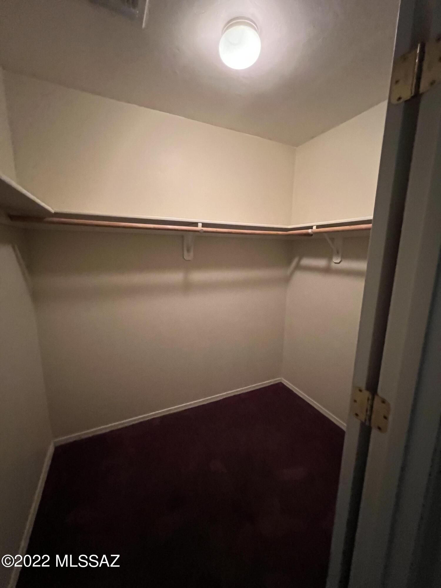 Los Arroyos Del Este Resub - Residential Lease