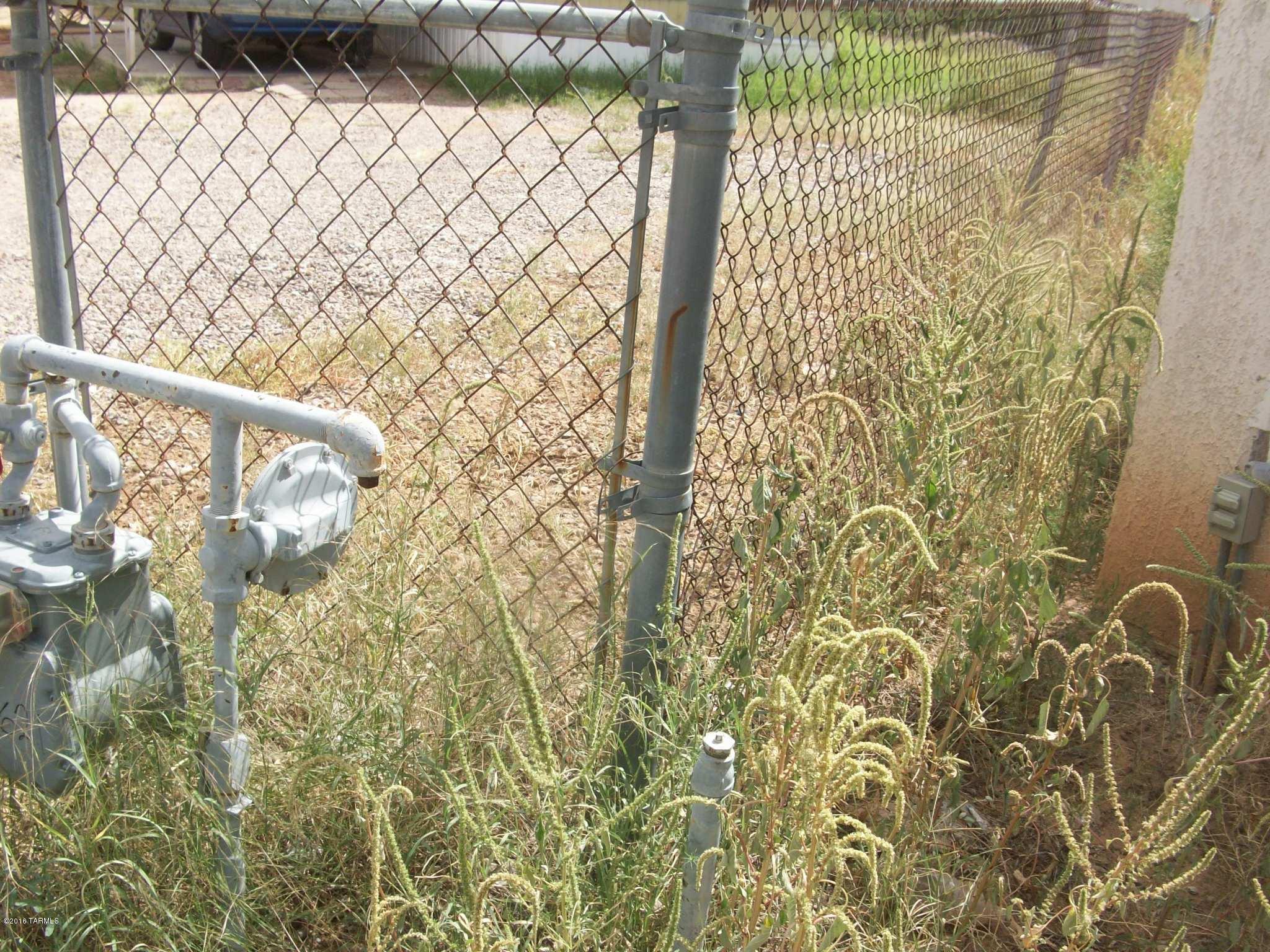 Branding Iron Park - Land