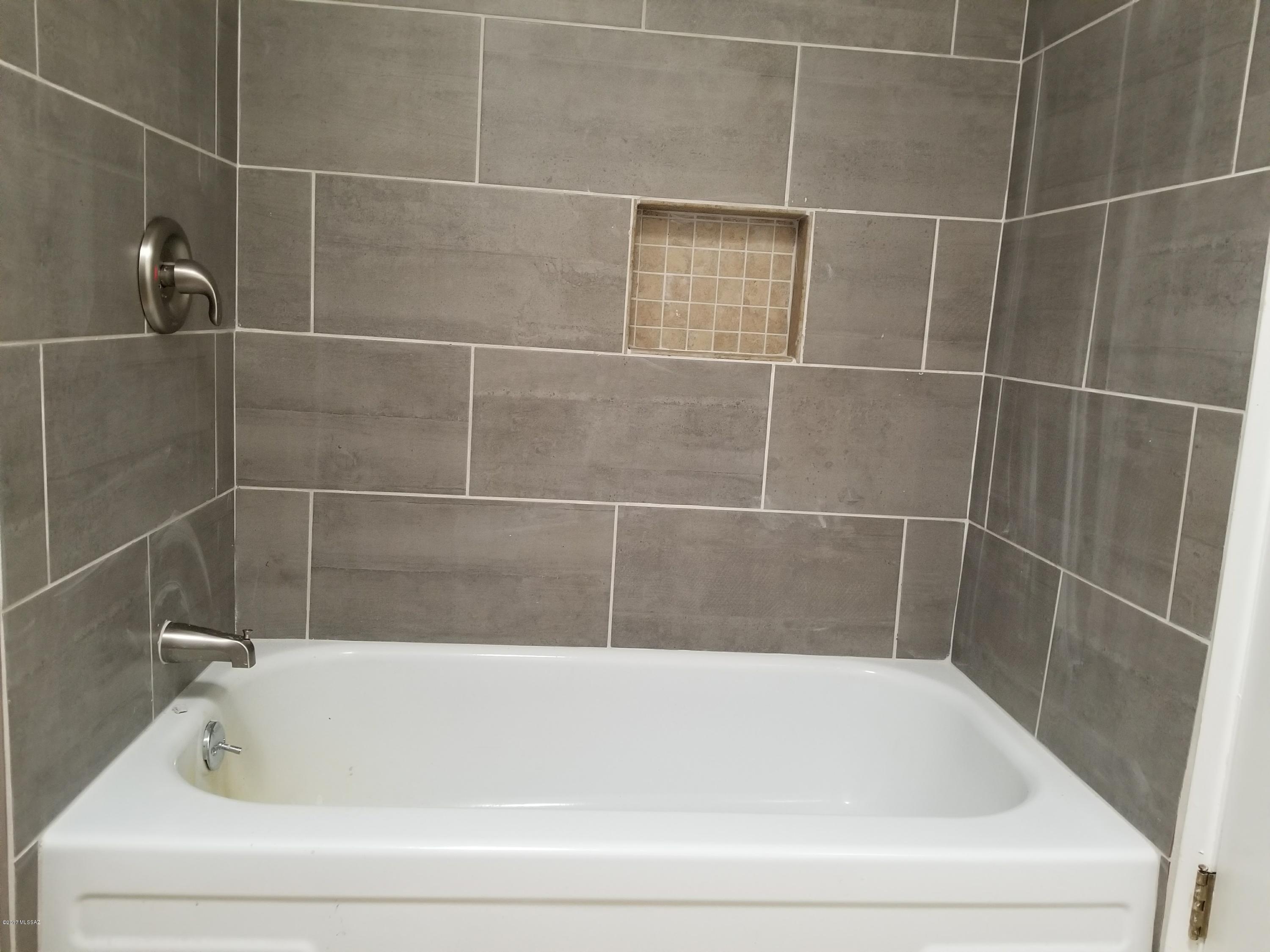 Sherwood Village Terrace (231-546) - Residential Lease