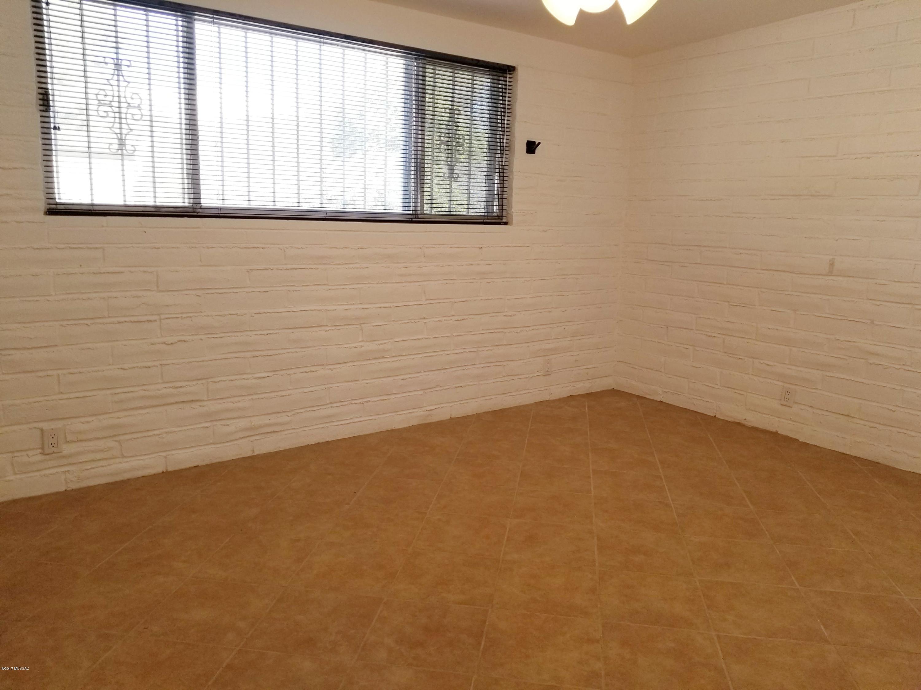 Sherwood Village Terrace (231-546) - Residential Lease