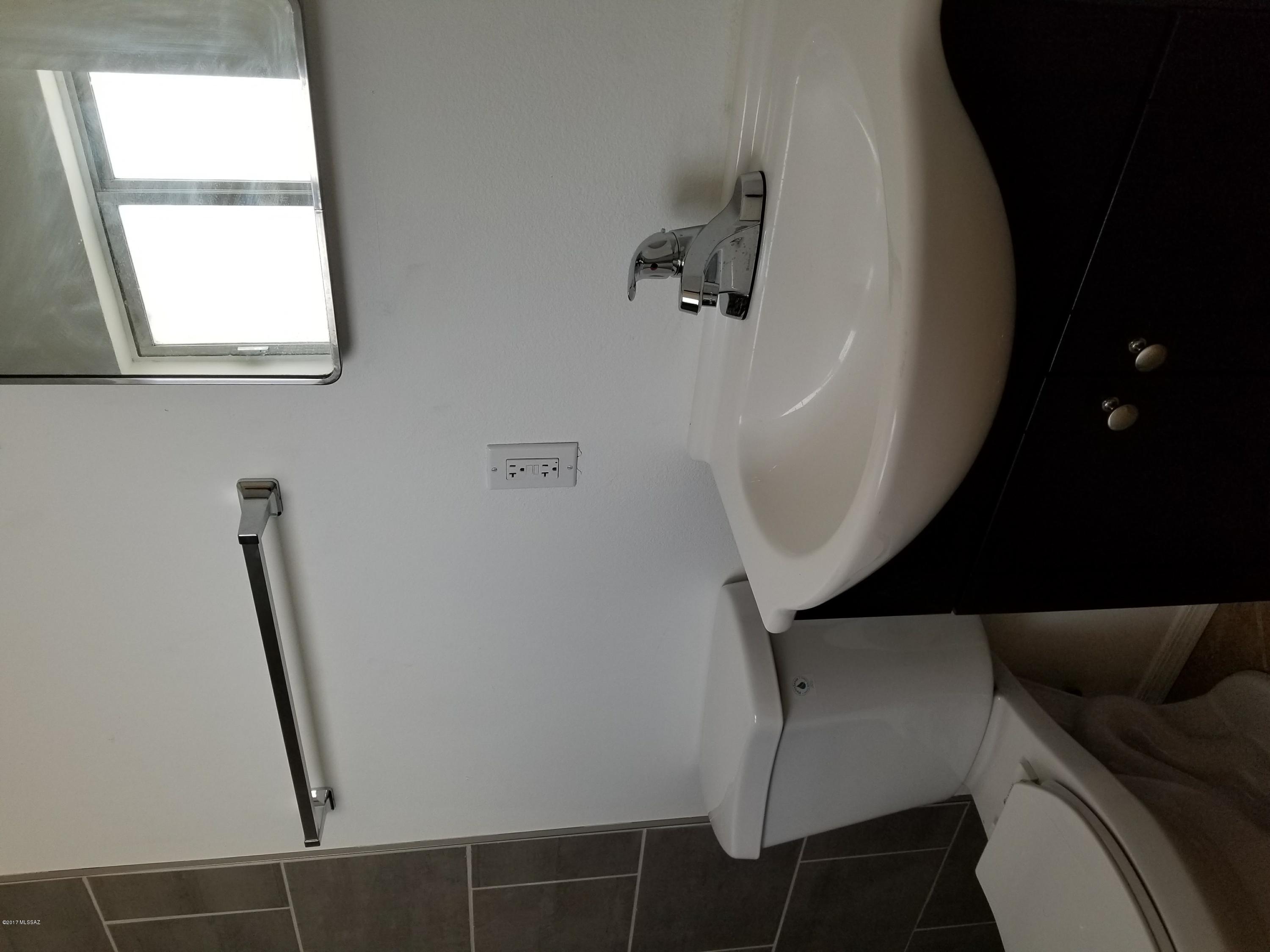 Sherwood Village Terrace (231-546) - Residential Lease
