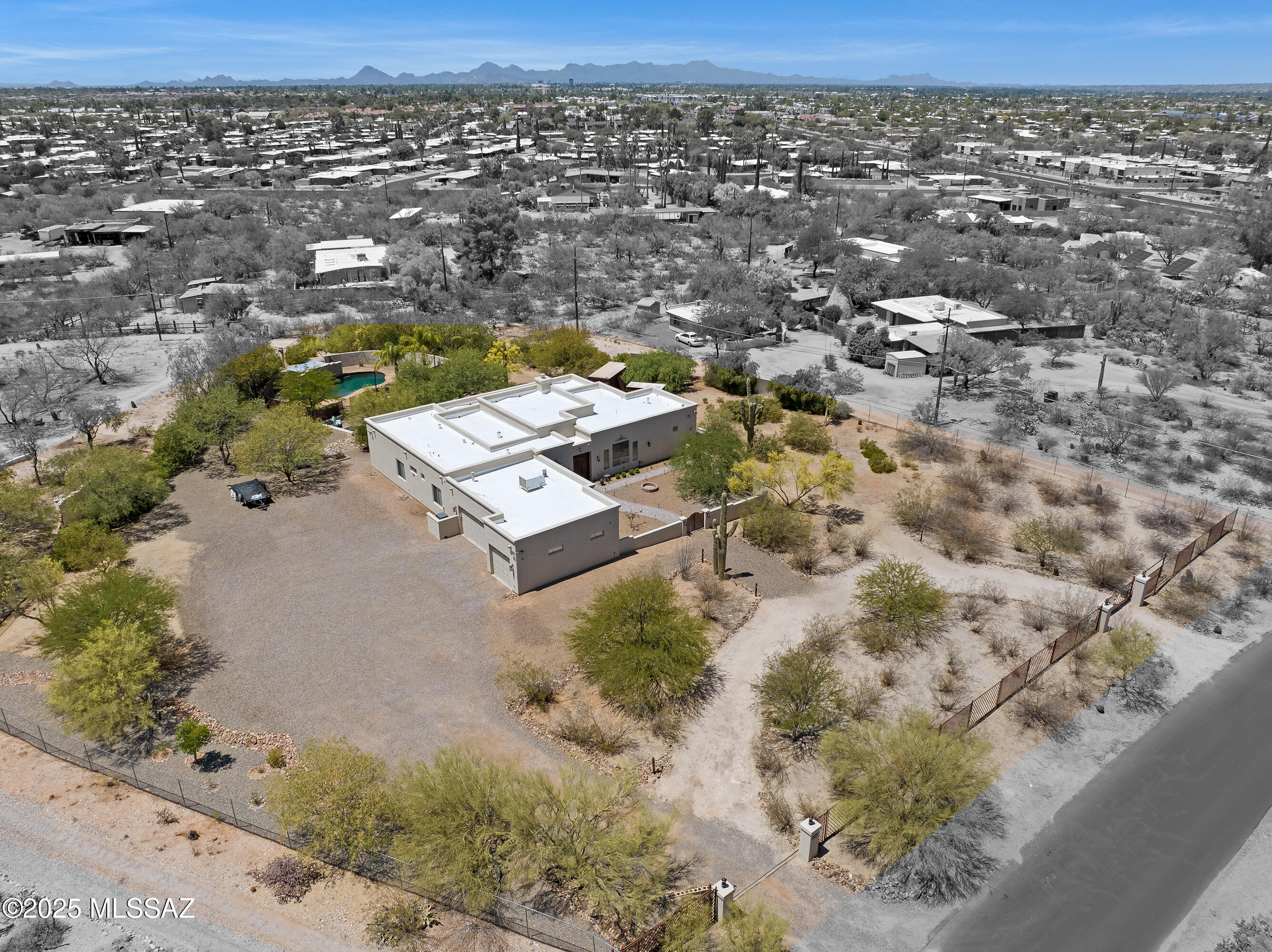 Halcyon Acres - Residential