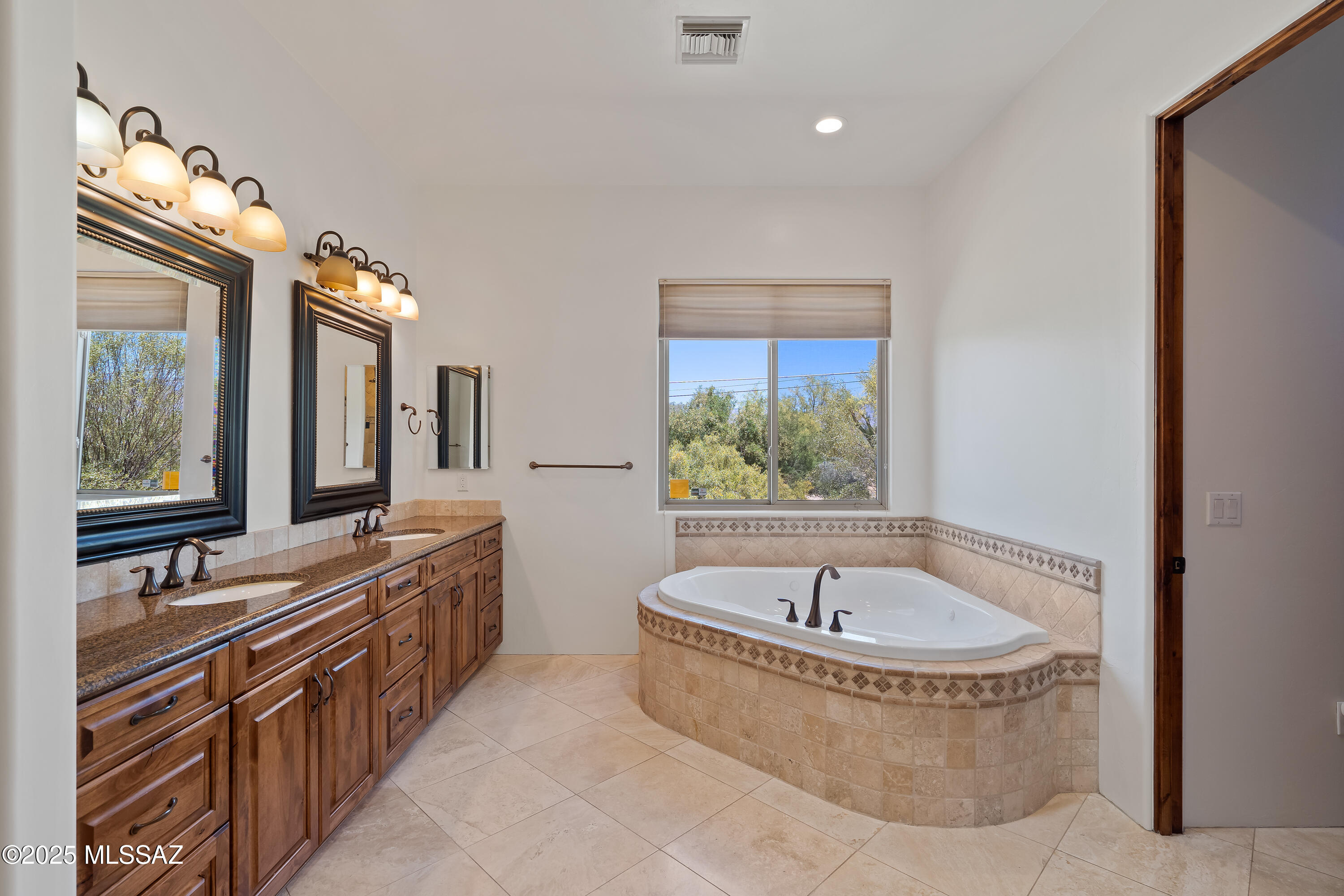 Halcyon Acres - Residential