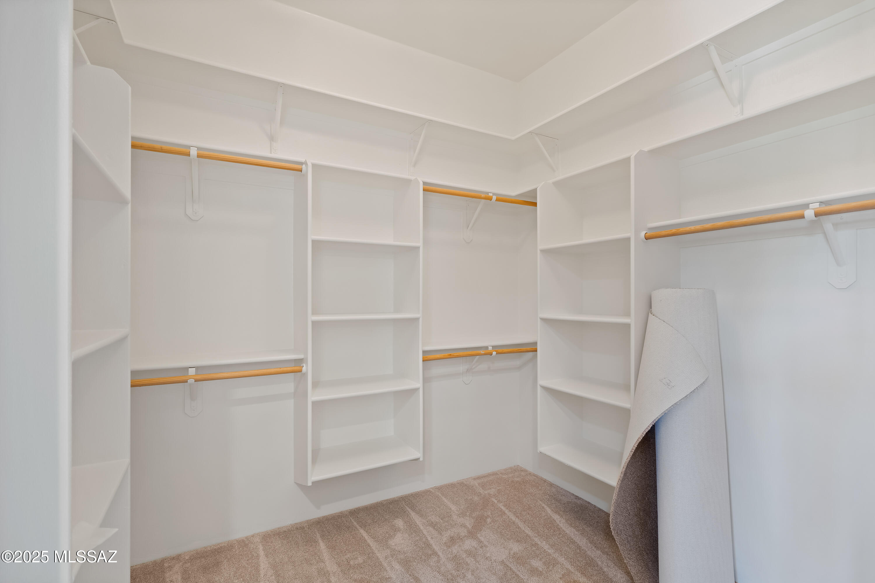 Halcyon Acres - Residential