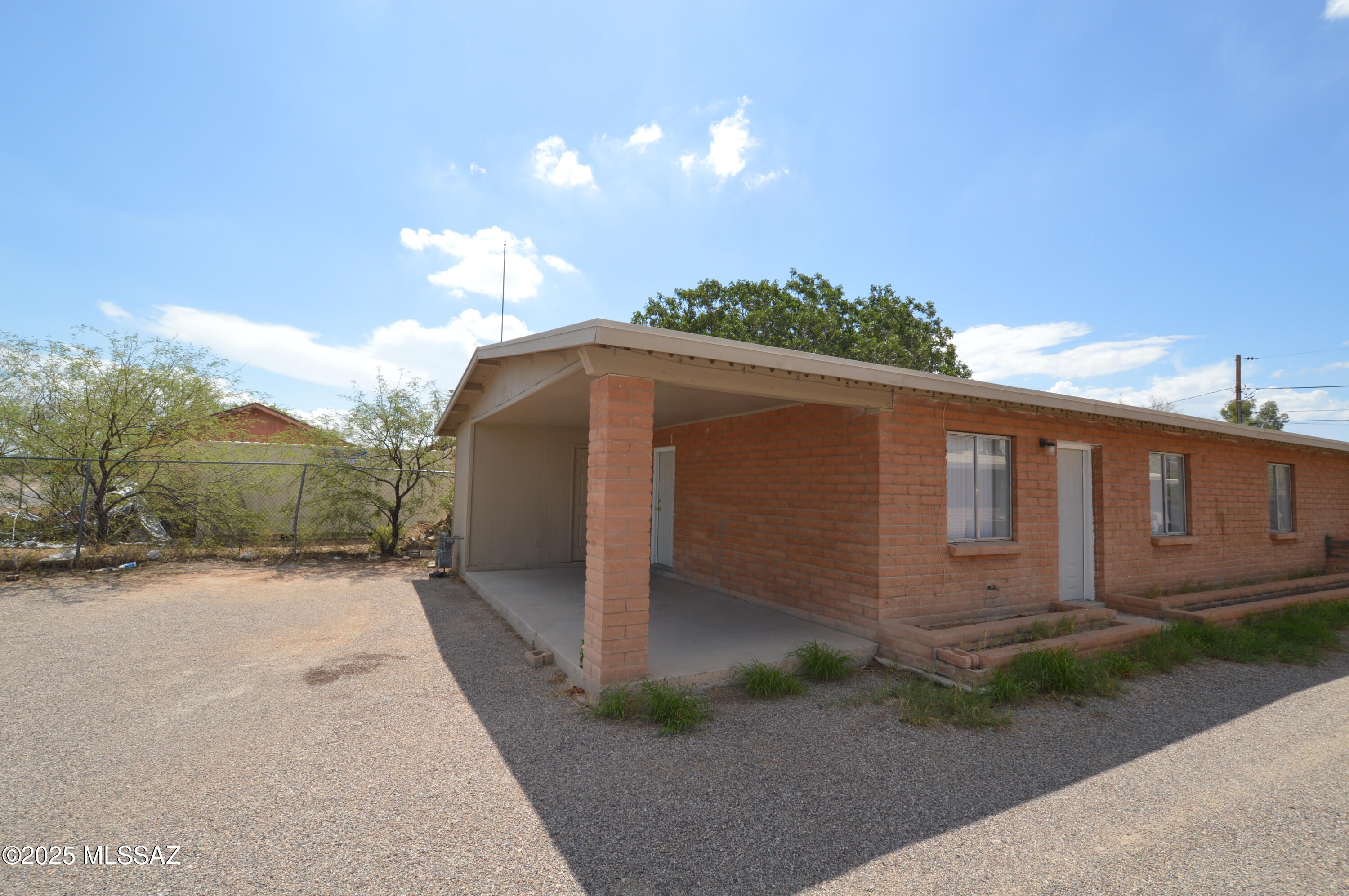 Vista Alegre (1-11) - Residential Lease