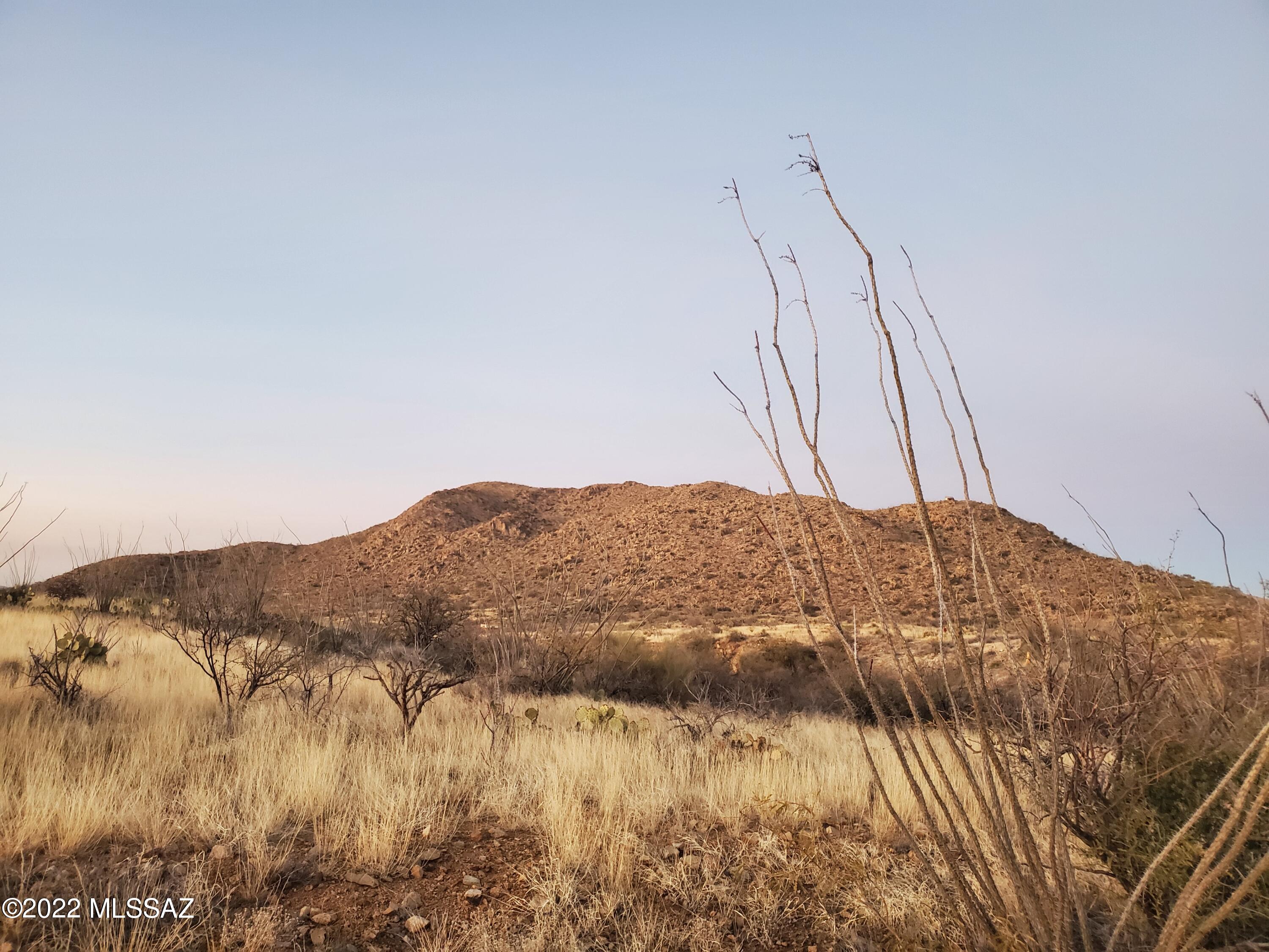 Almost 1.5 acres of beautiful land in Diamond Bell Ranch! Live your dream in the community which allows horses and build the house of your dreams. Sunset and mountain views abound. Seller will sell 3 parcels for reduced price... call for more information!