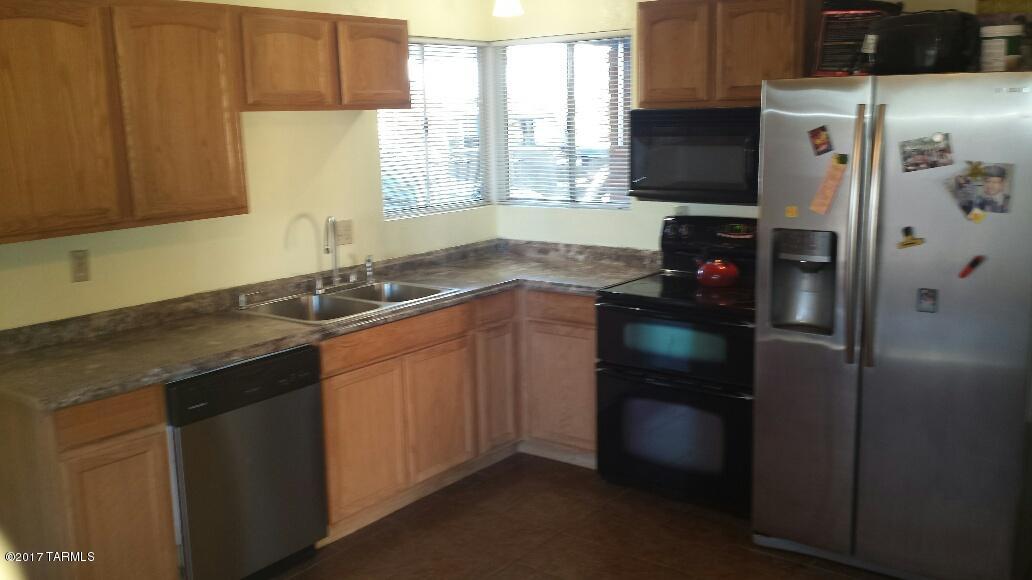Braewood Terrace (1-107) - Residential