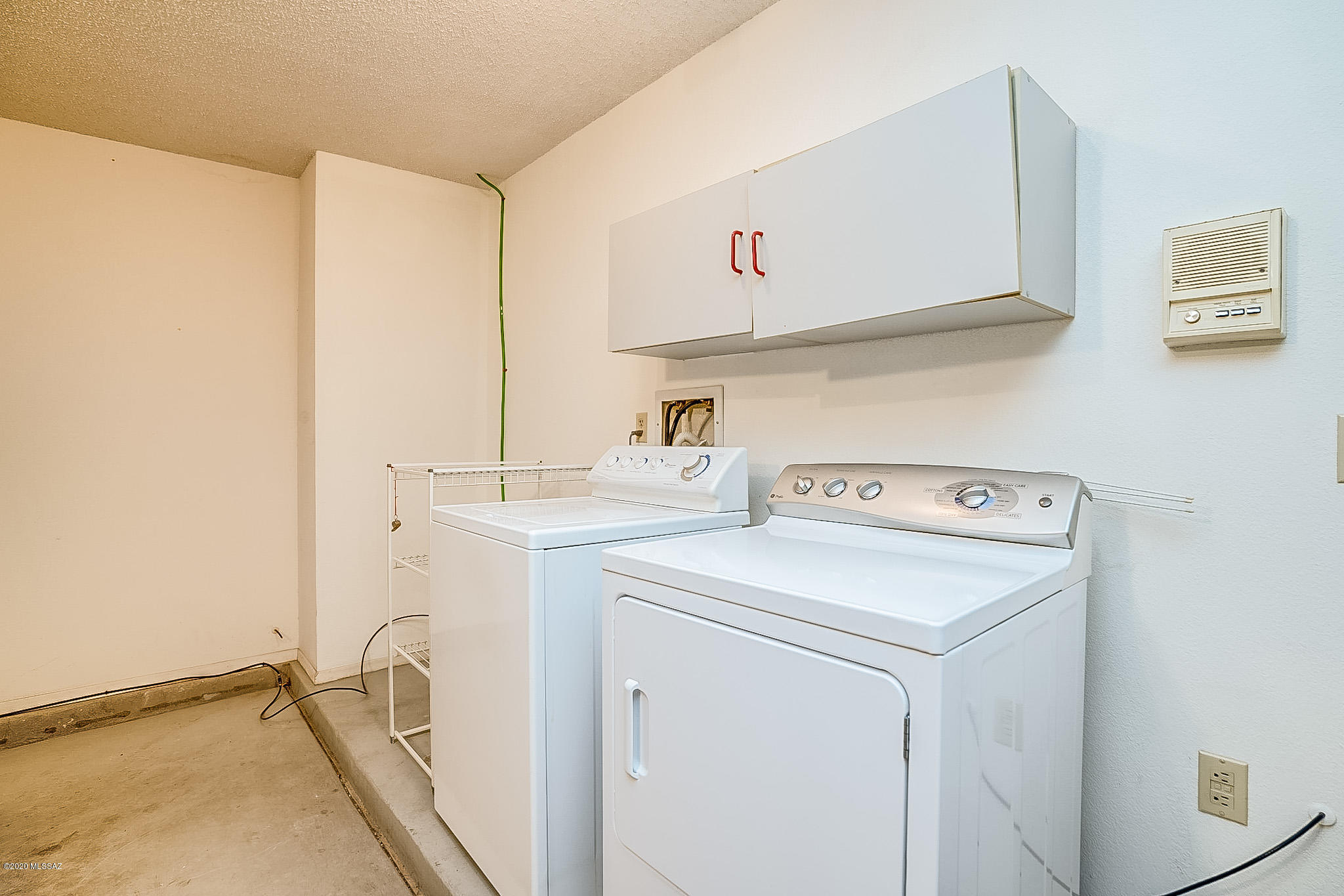 Wrightstown Square (1-155) - Residential