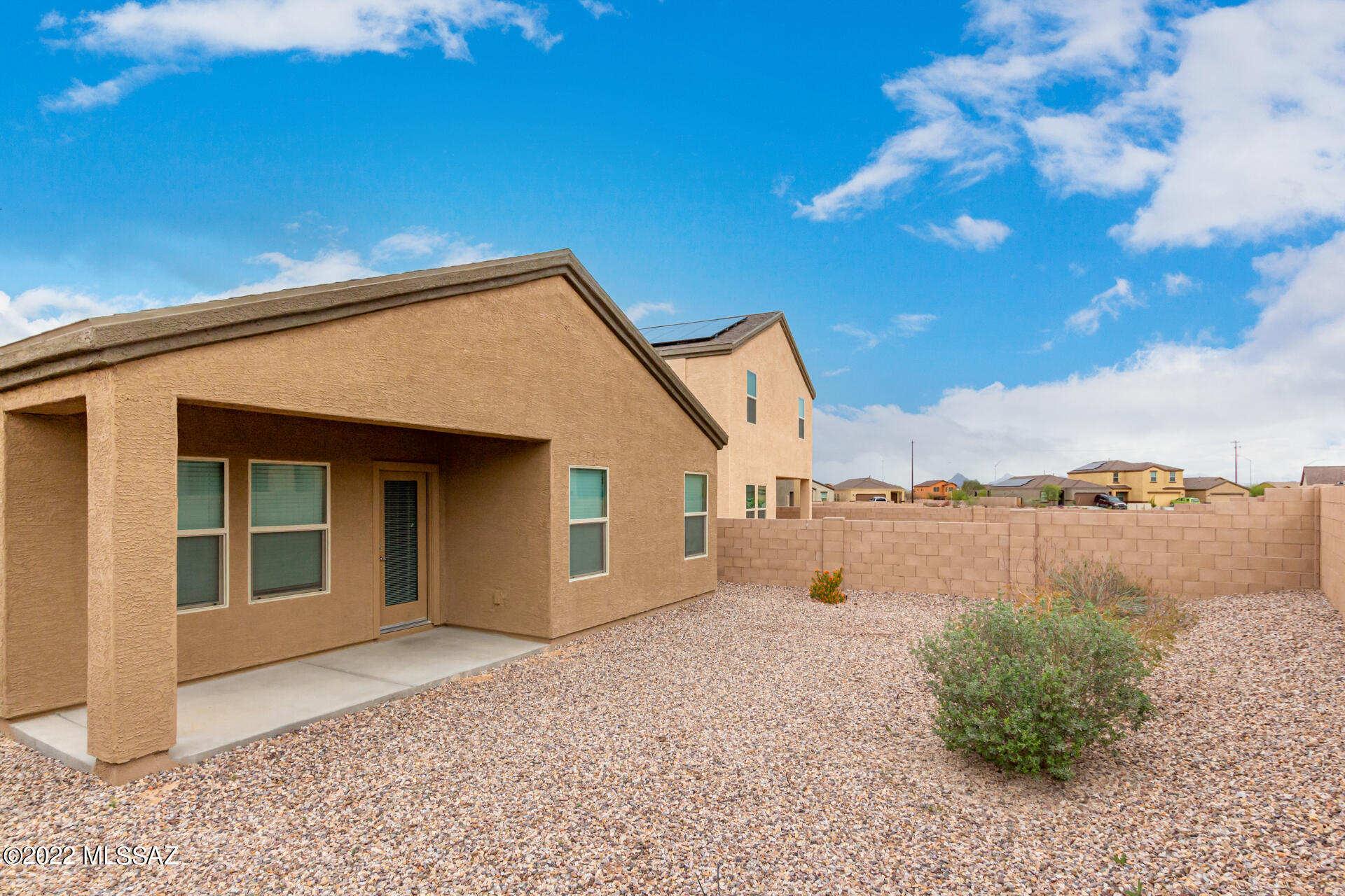Tres Pueblos Este - Residential Lease