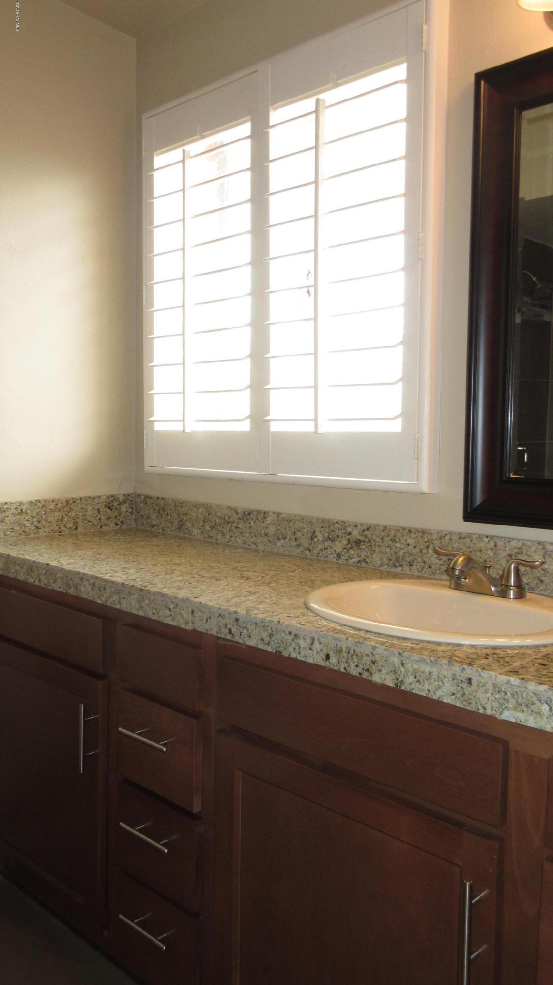 Manana Grande - Residential