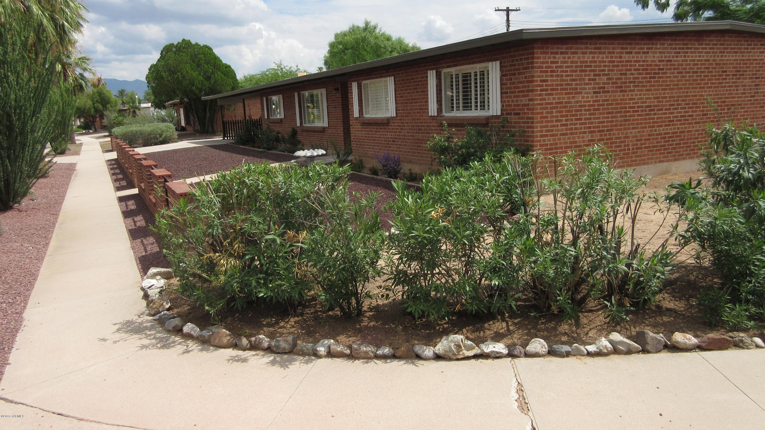 Manana Grande - Residential
