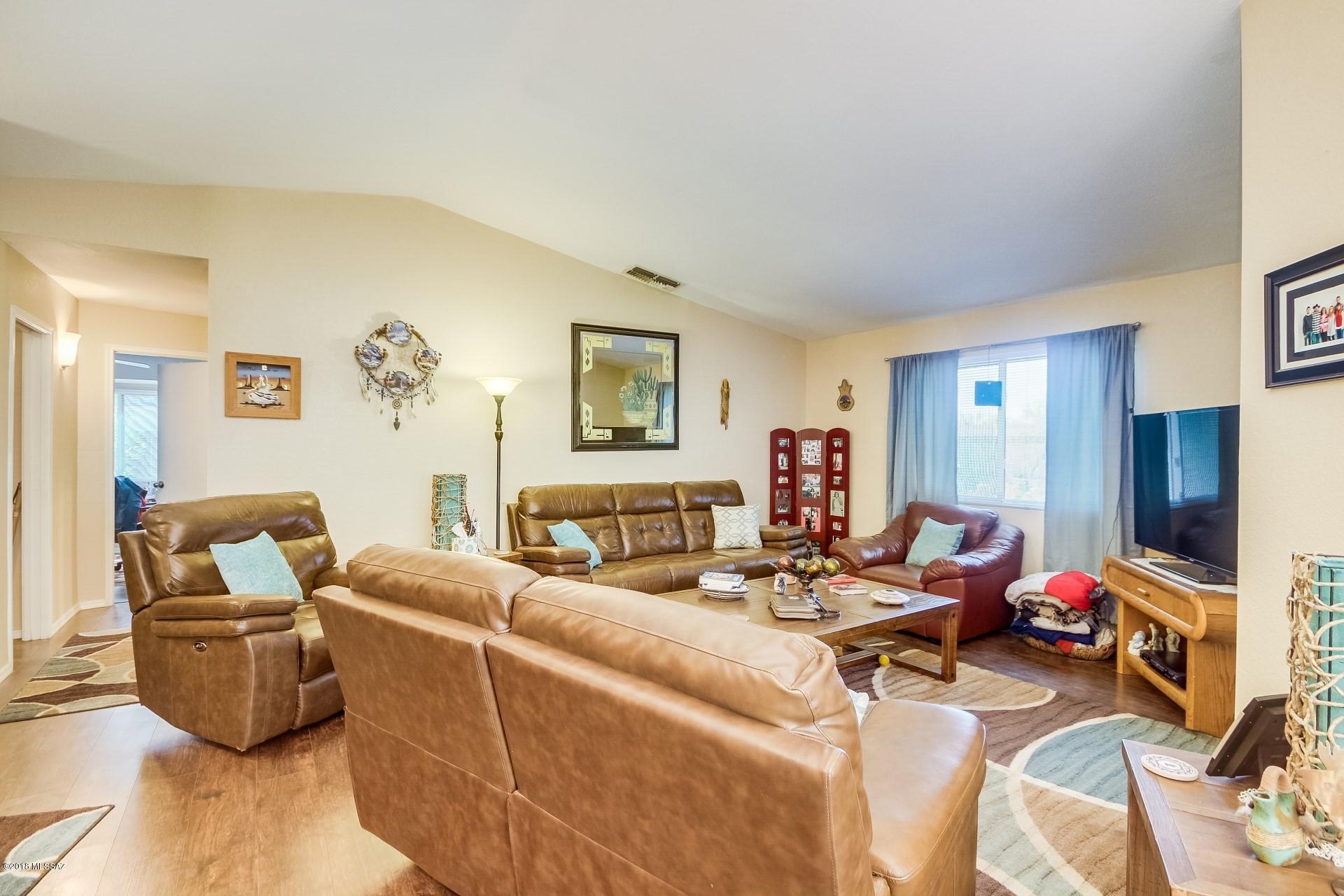 Meadowbrook (273-334, 348-403, 410-532) - Residential
