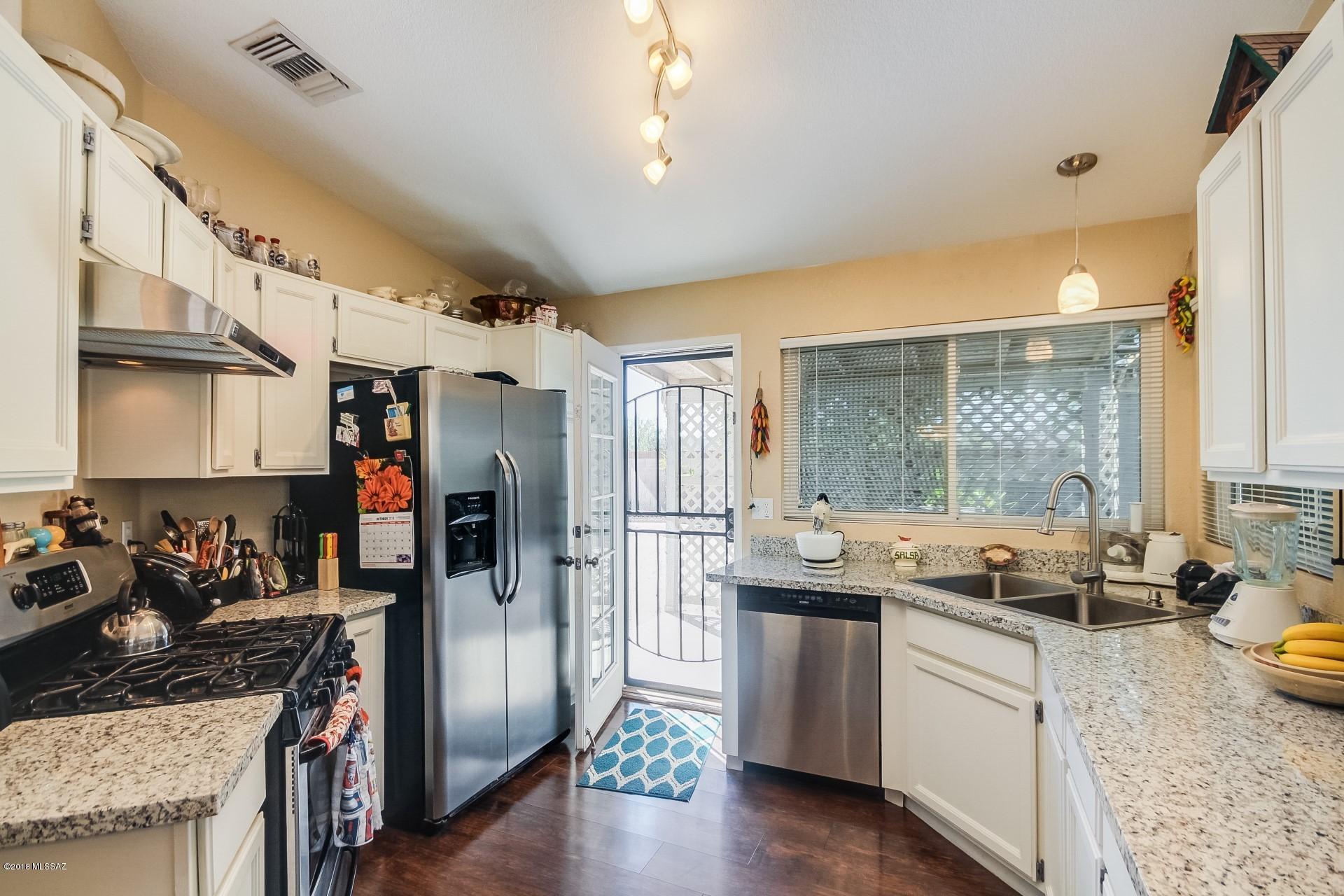 Meadowbrook (273-334, 348-403, 410-532) - Residential