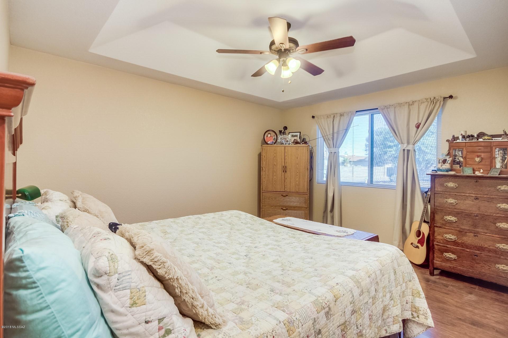 Meadowbrook (273-334, 348-403, 410-532) - Residential