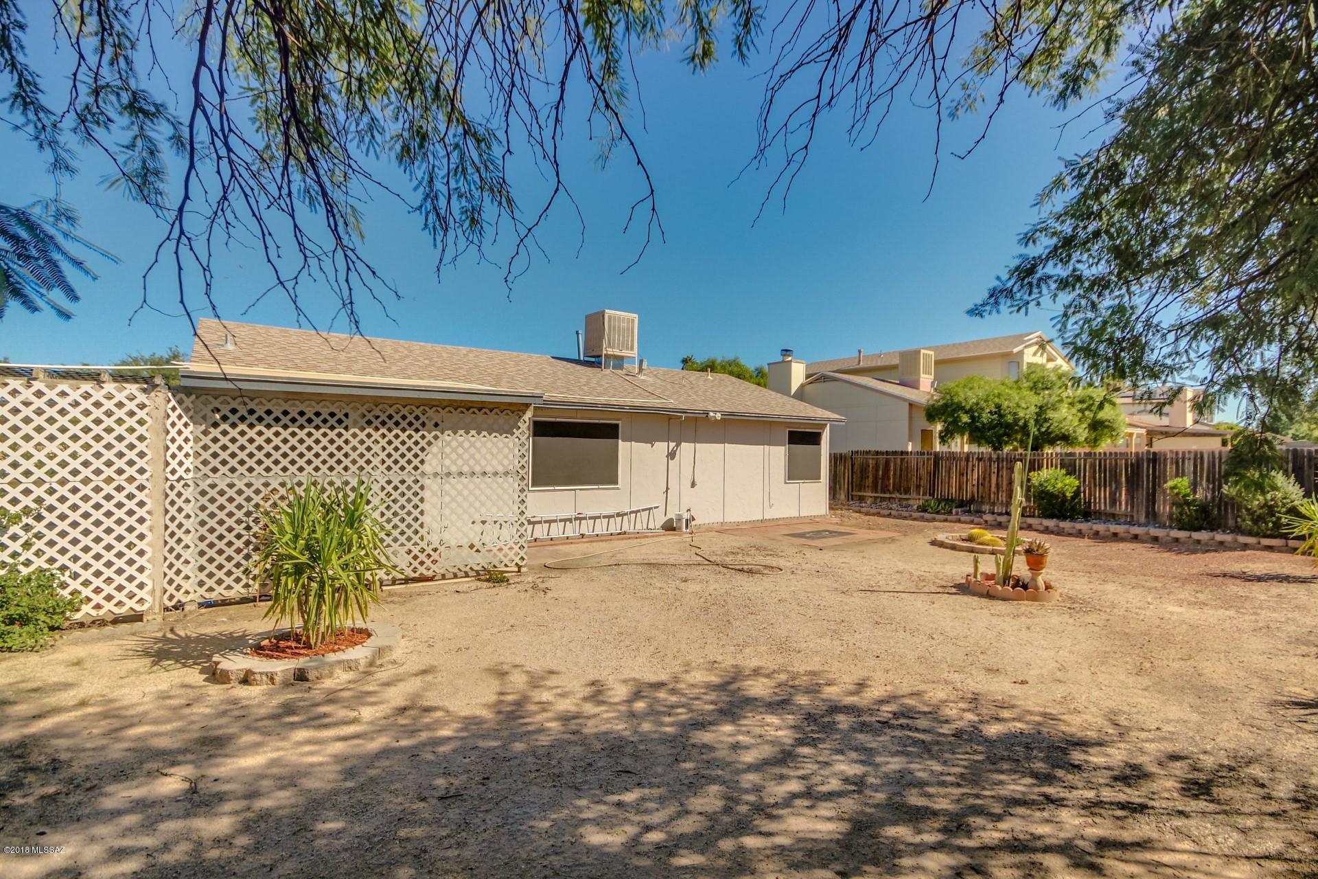 Meadowbrook (273-334, 348-403, 410-532) - Residential