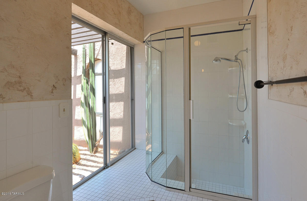 Catalina Foothills Estates NO. 7 - Residential Lease