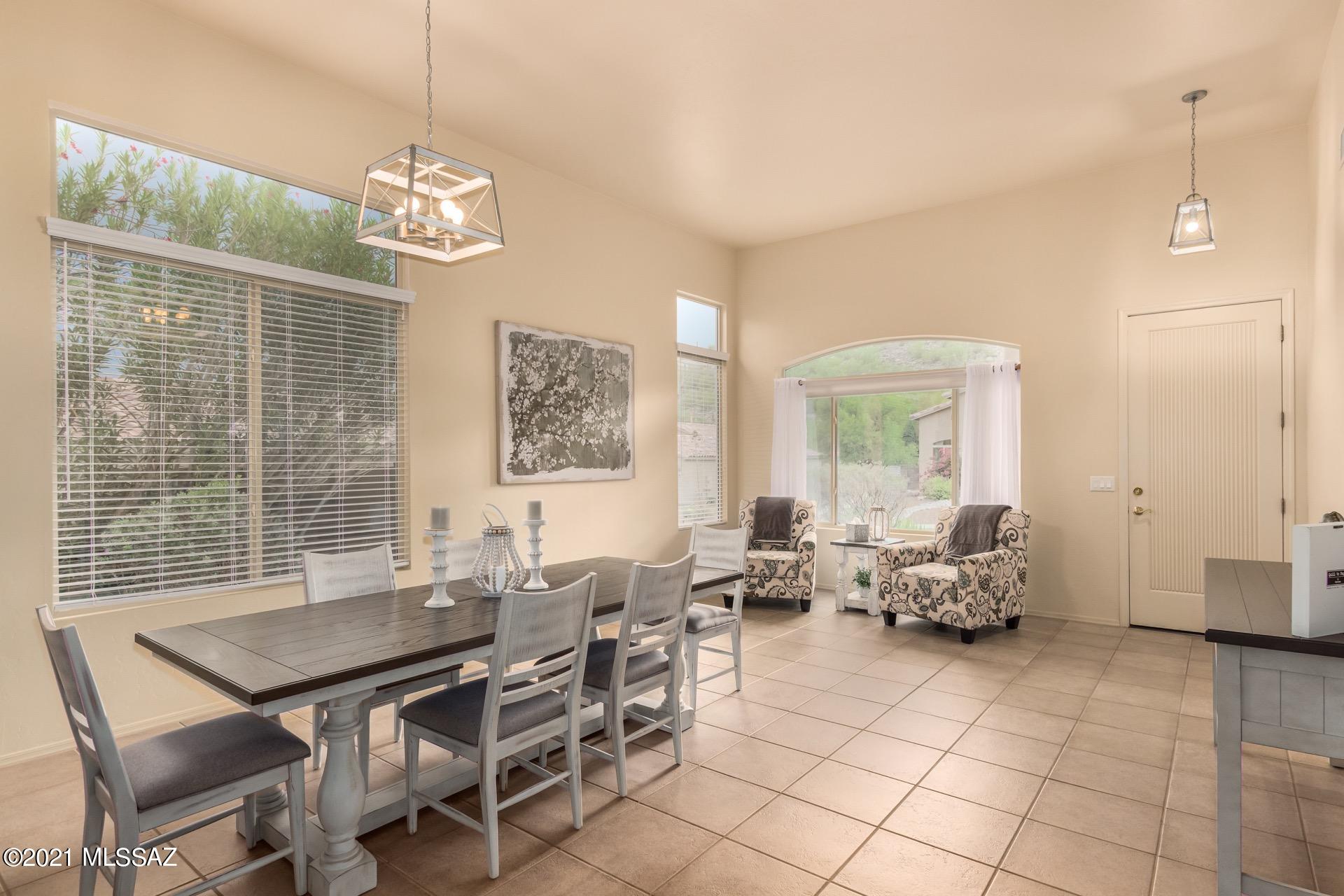Sabino Mountain (1-290) - Residential