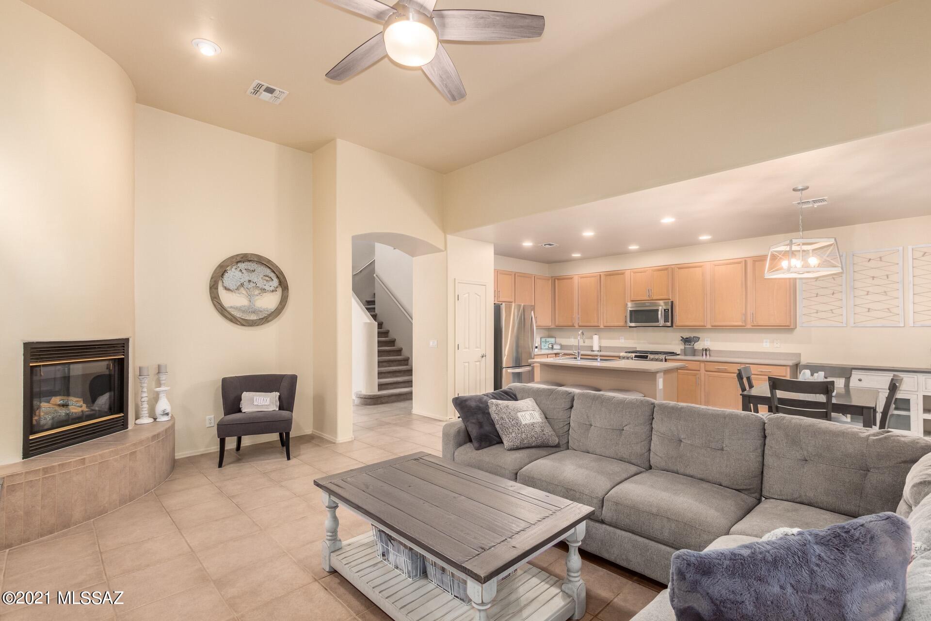 Sabino Mountain (1-290) - Residential