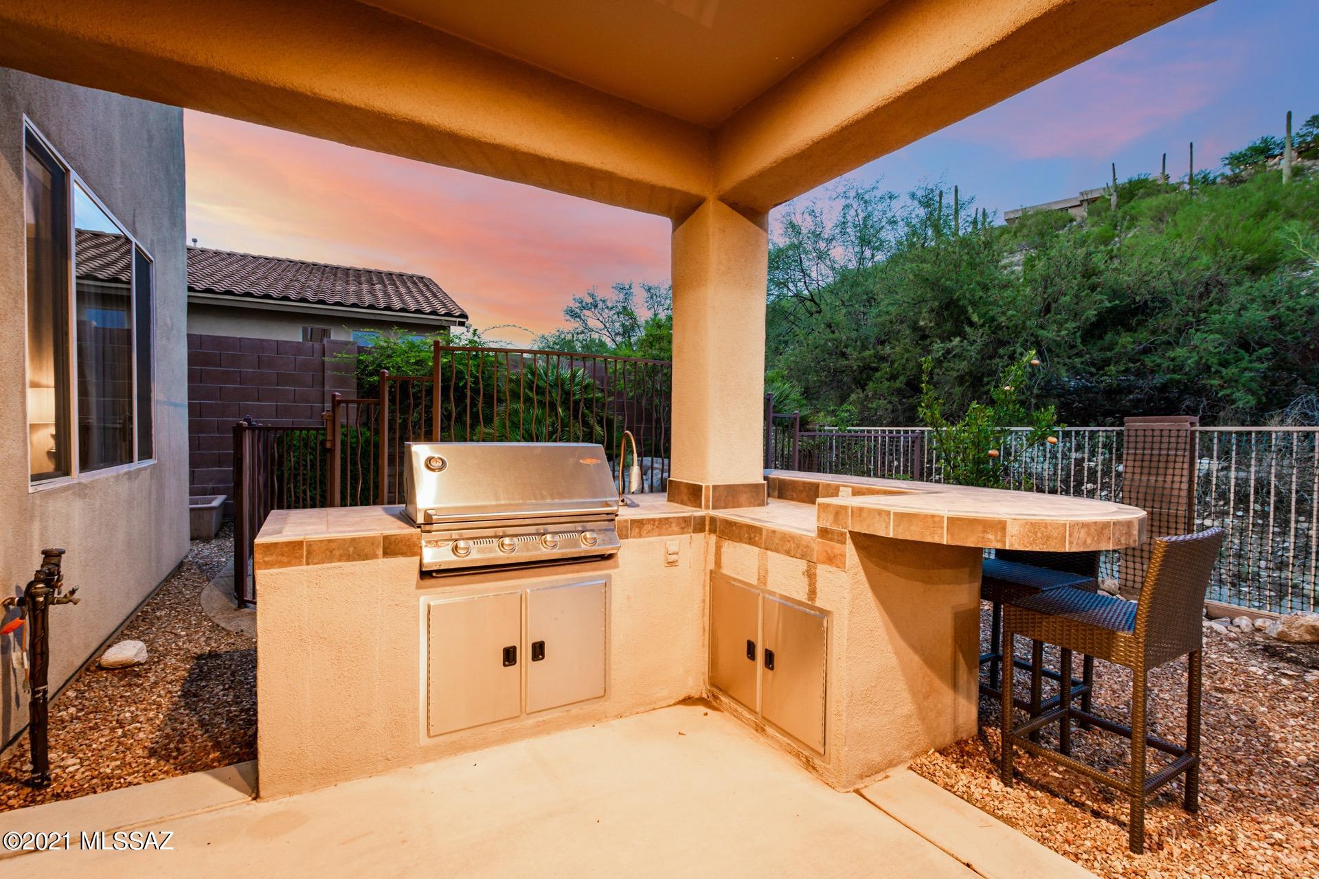 Sabino Mountain (1-290) - Residential