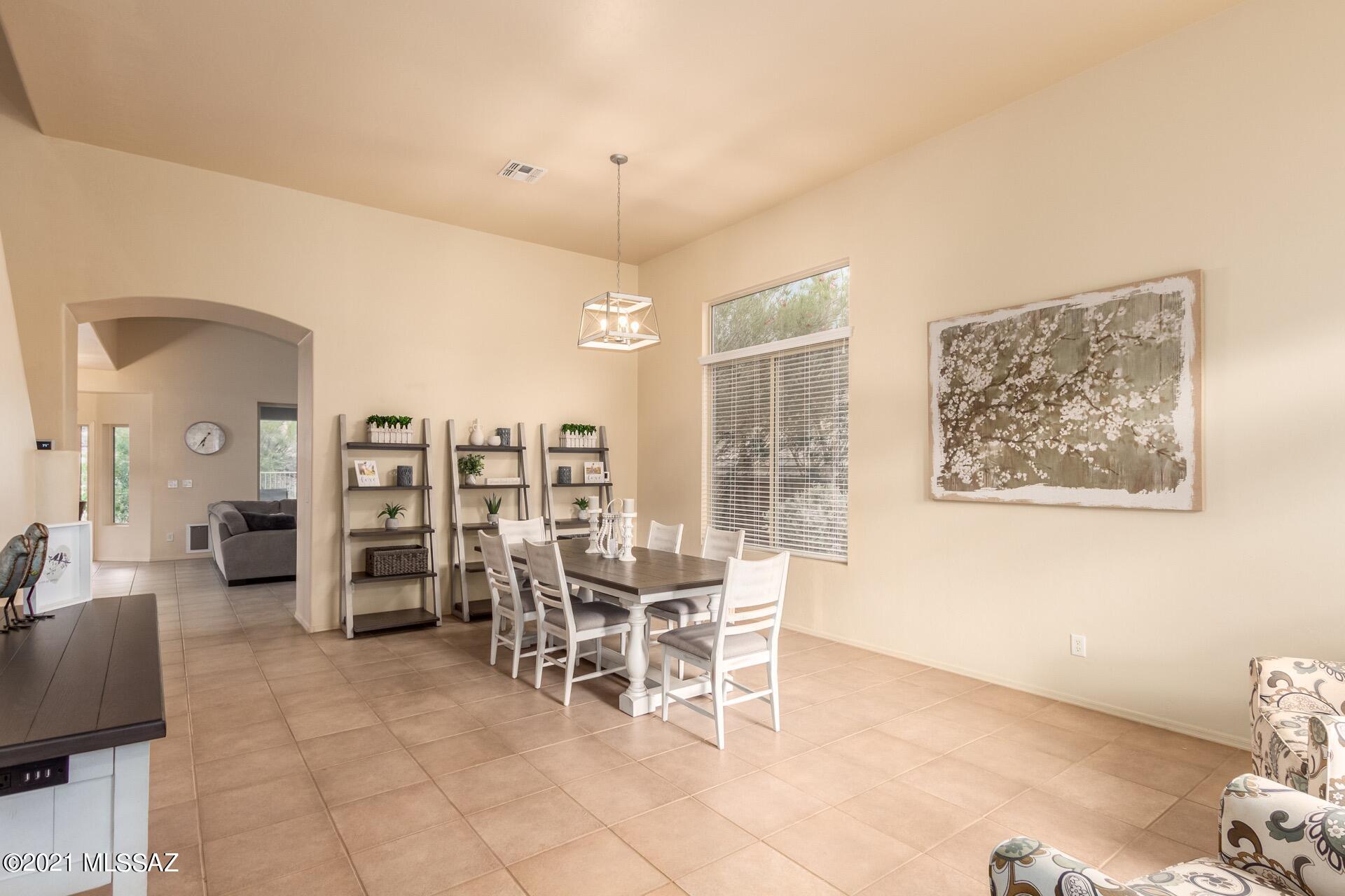Sabino Mountain (1-290) - Residential