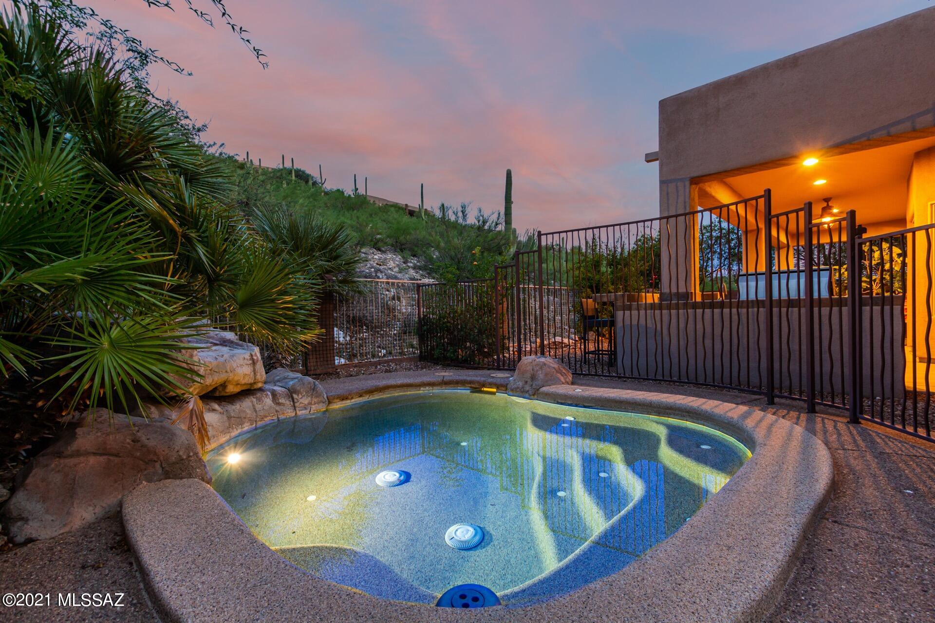 Sabino Mountain (1-290) - Residential