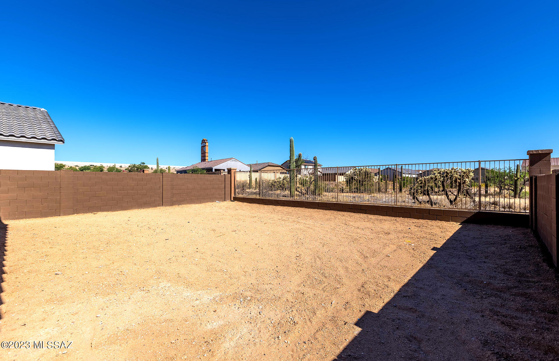 Entrada Del Pueblo - Residential