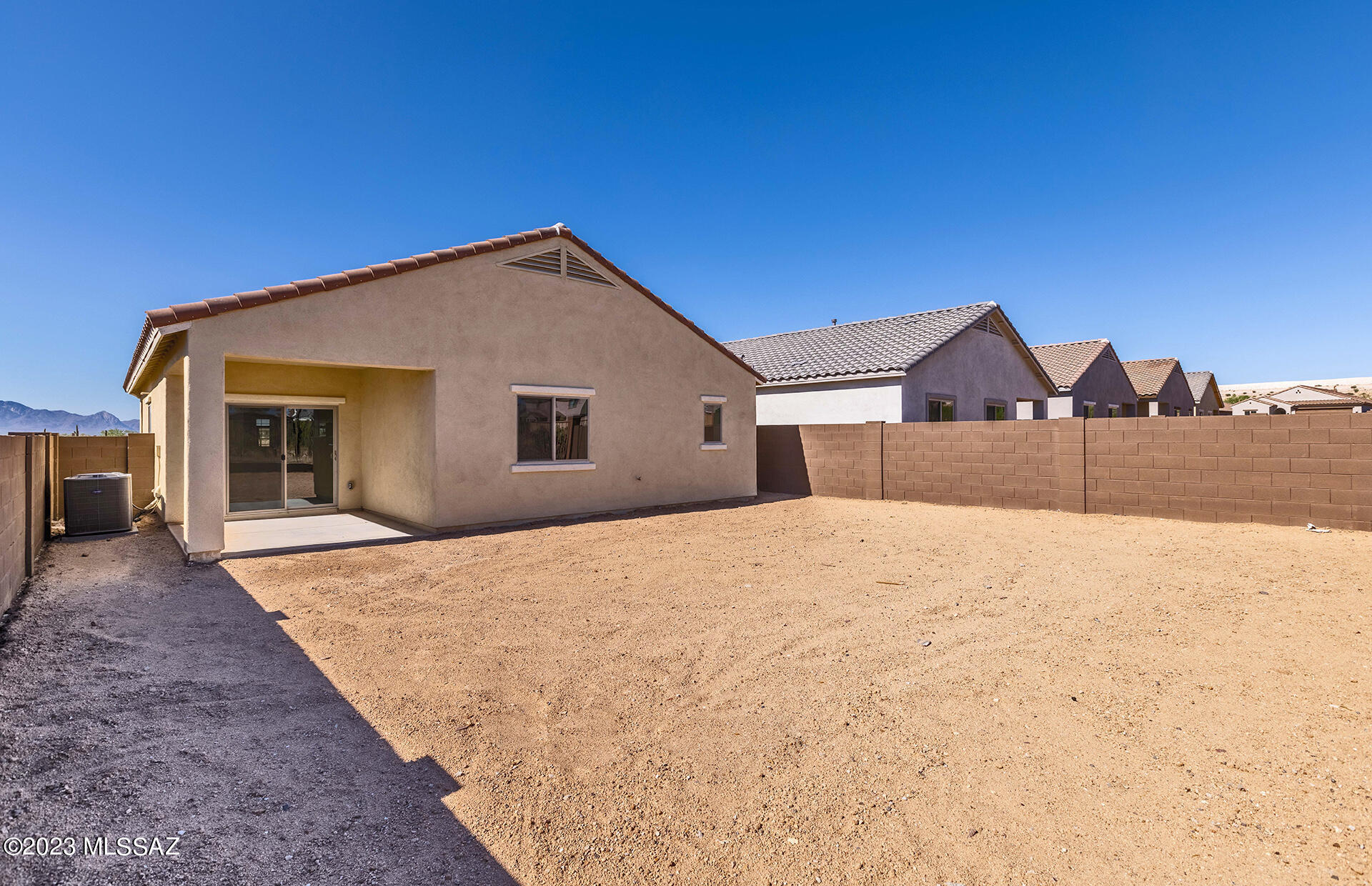 Entrada Del Pueblo - Residential