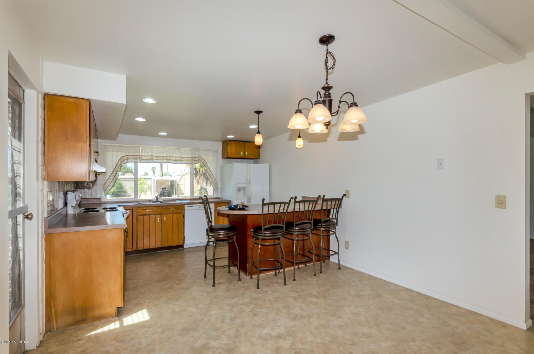 Carriage Hill NO. 5 (525-595) - Residential