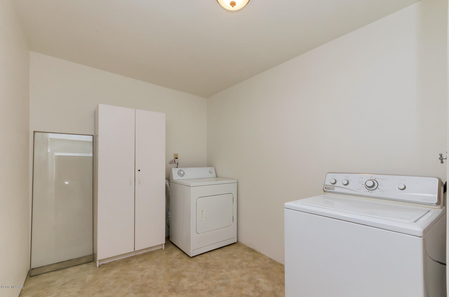 Carriage Hill NO. 5 (525-595) - Residential