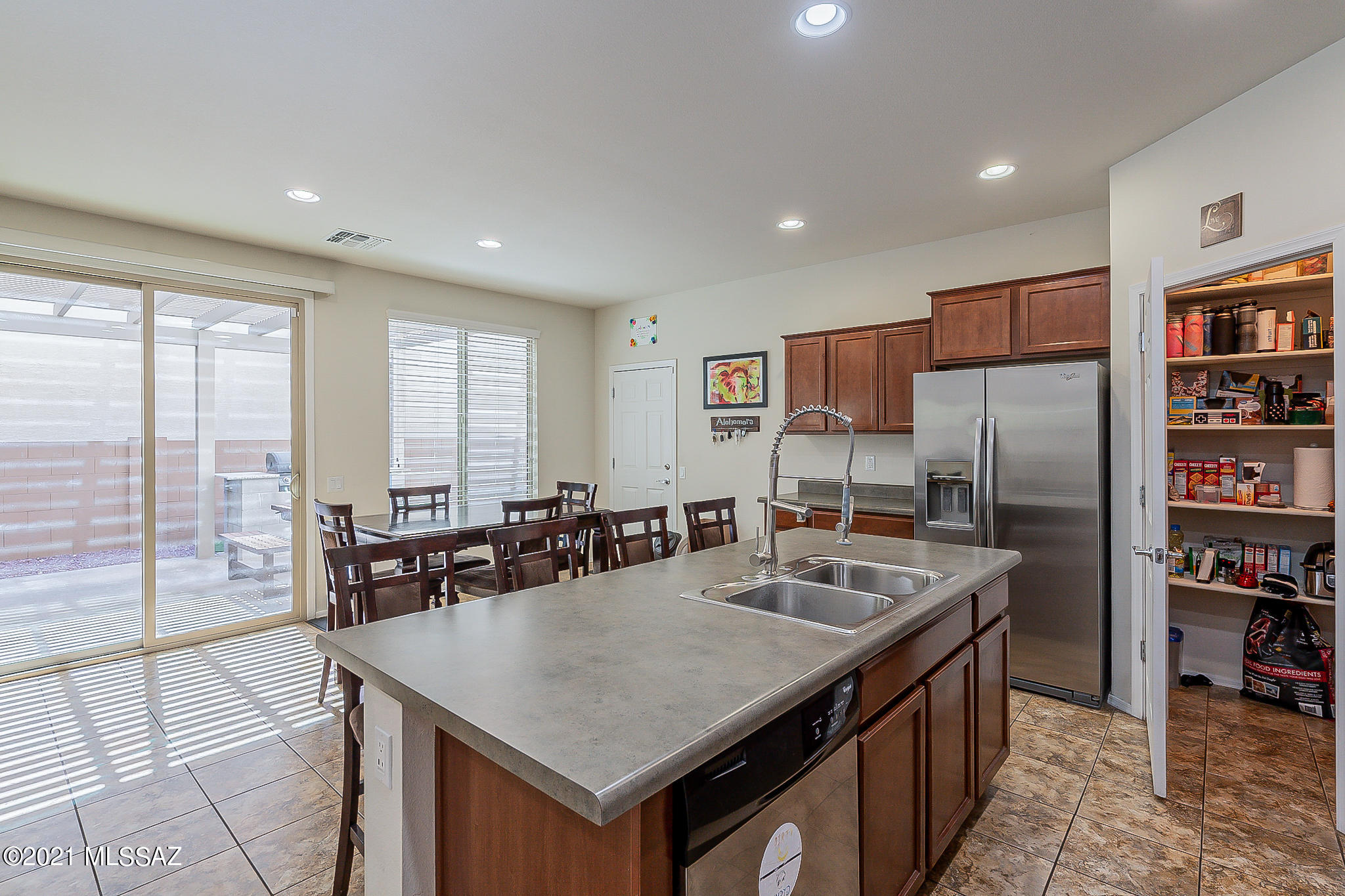 Sierra Morado Unit 2 East - Residential