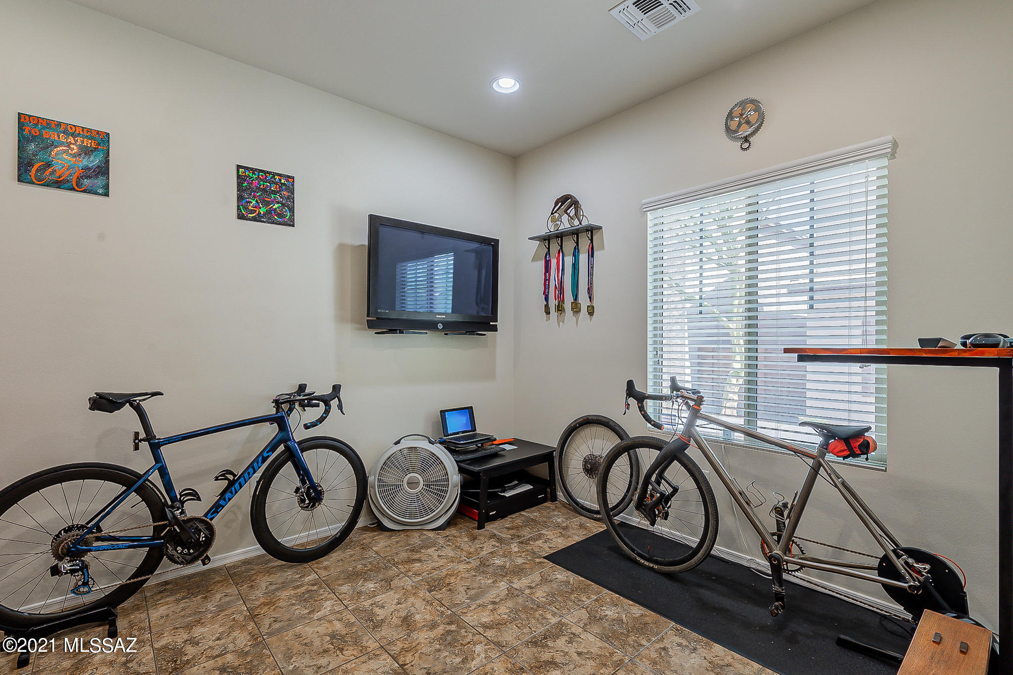 Sierra Morado Unit 2 East - Residential