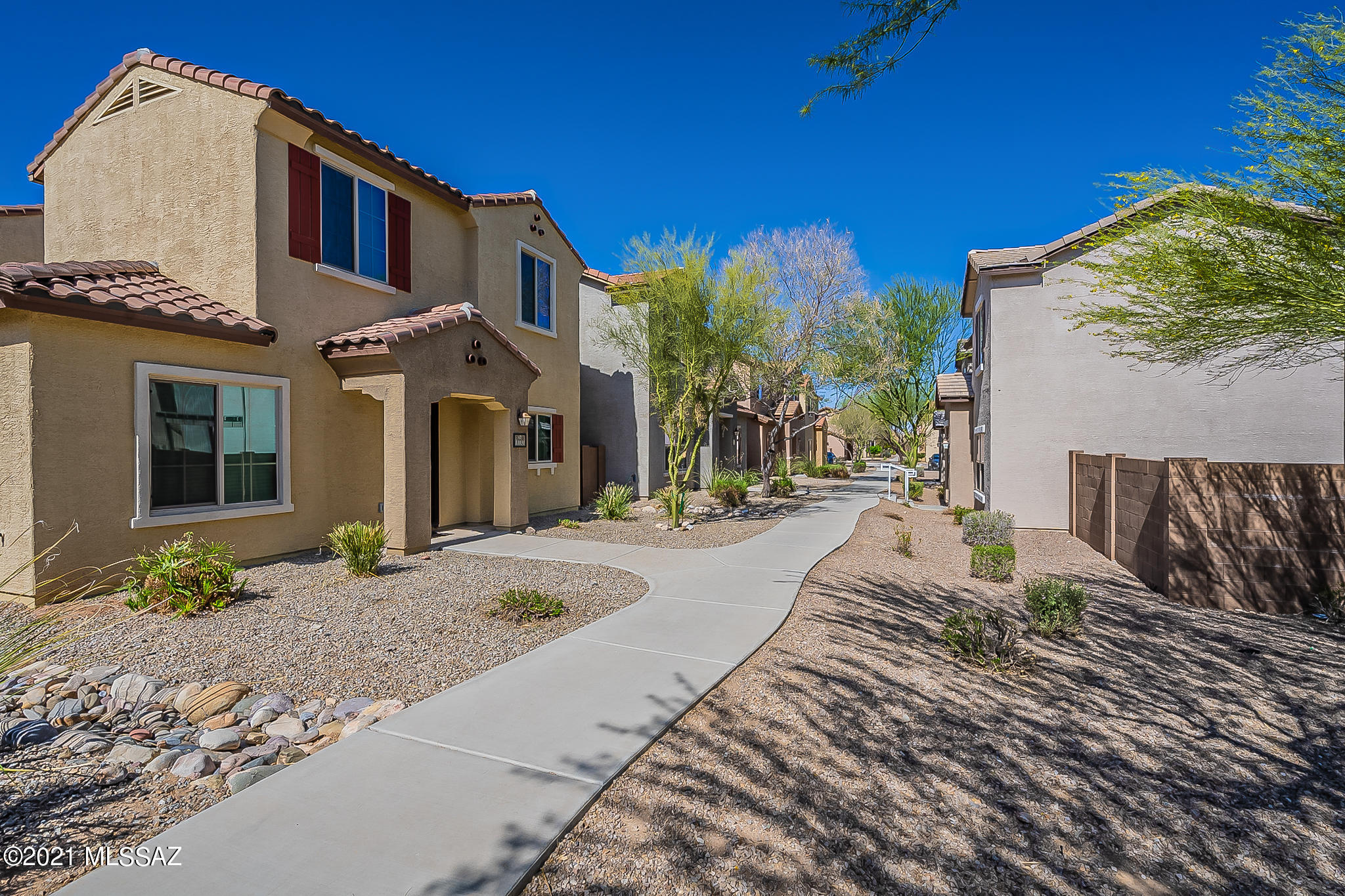 Sierra Morado Unit 2 East - Residential