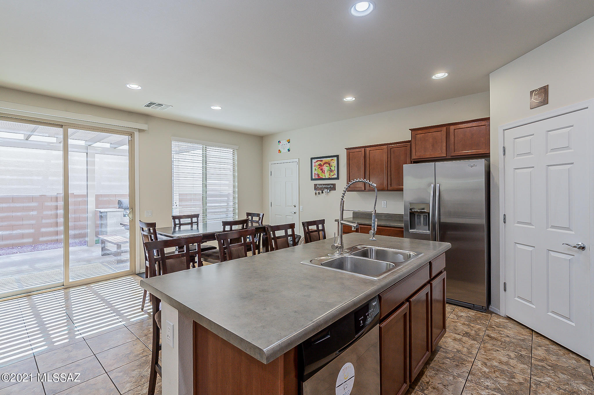 Sierra Morado Unit 2 East - Residential