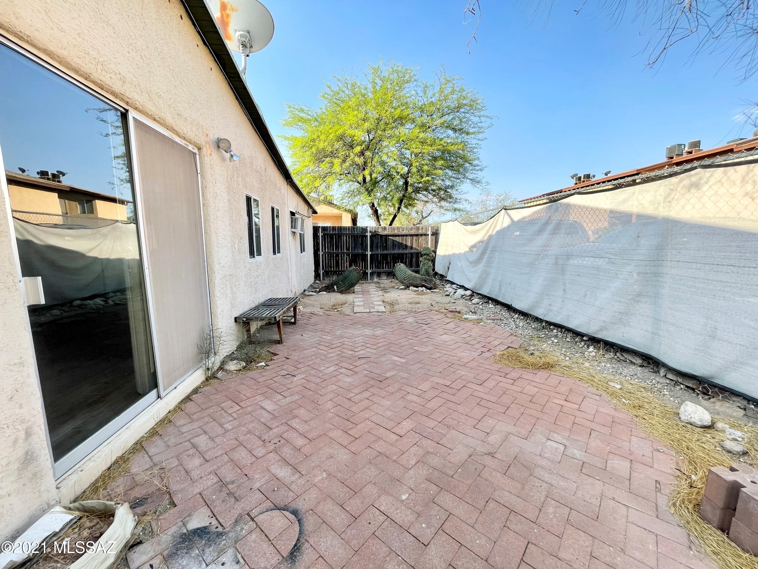 Jones Addition - Residential Lease