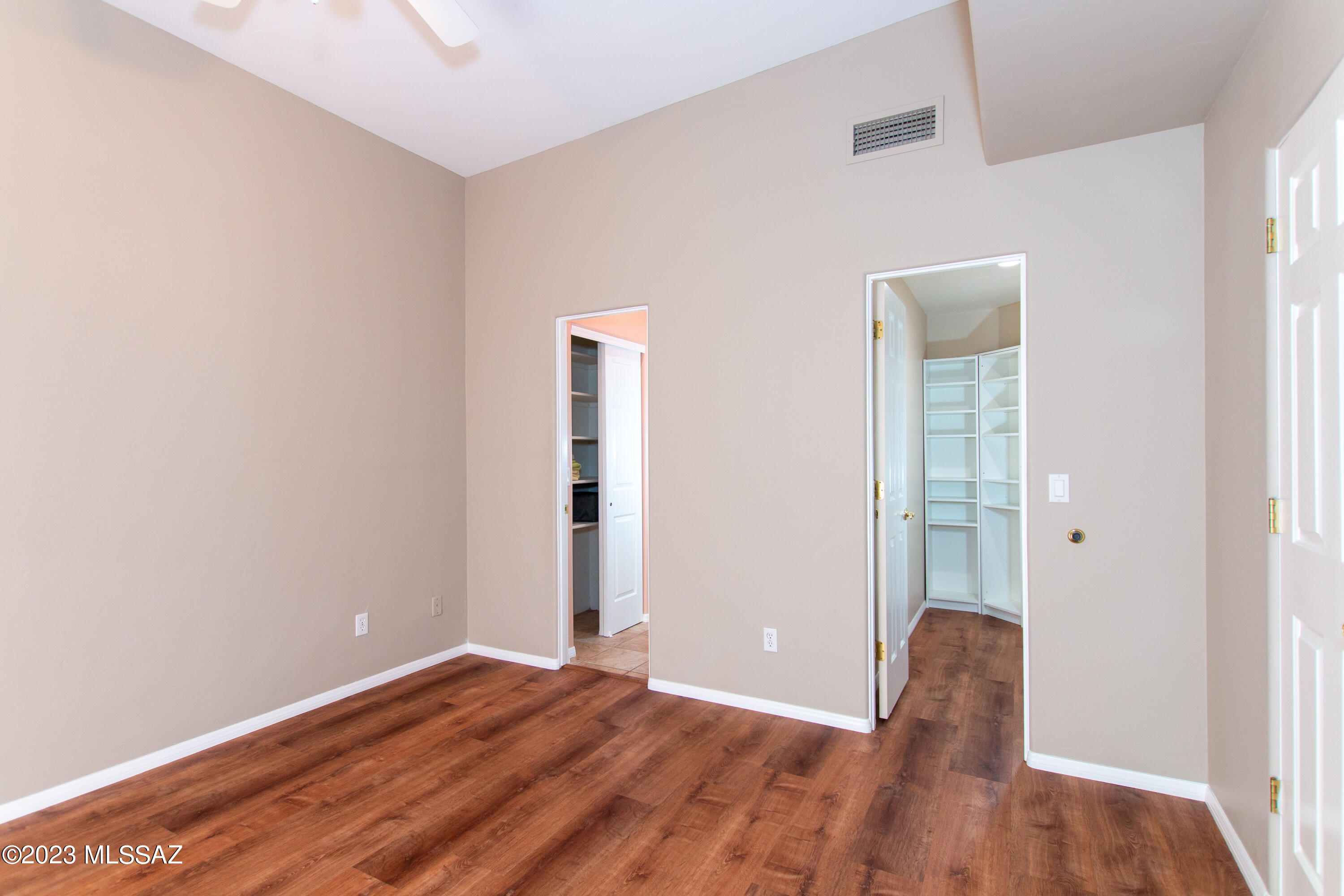Mona Lisa Village (1-100) - Residential