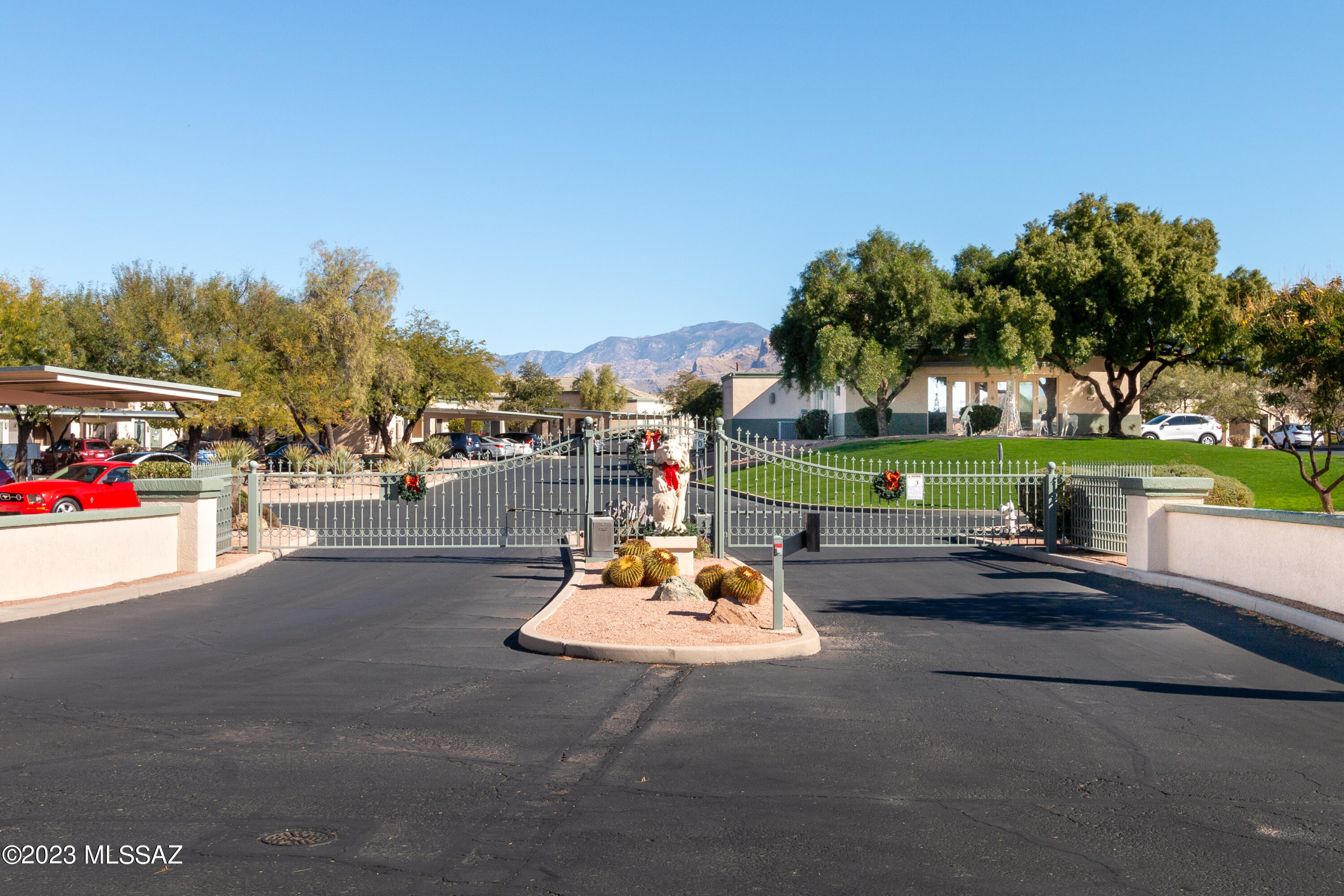 Mona Lisa Village (1-100) - Residential