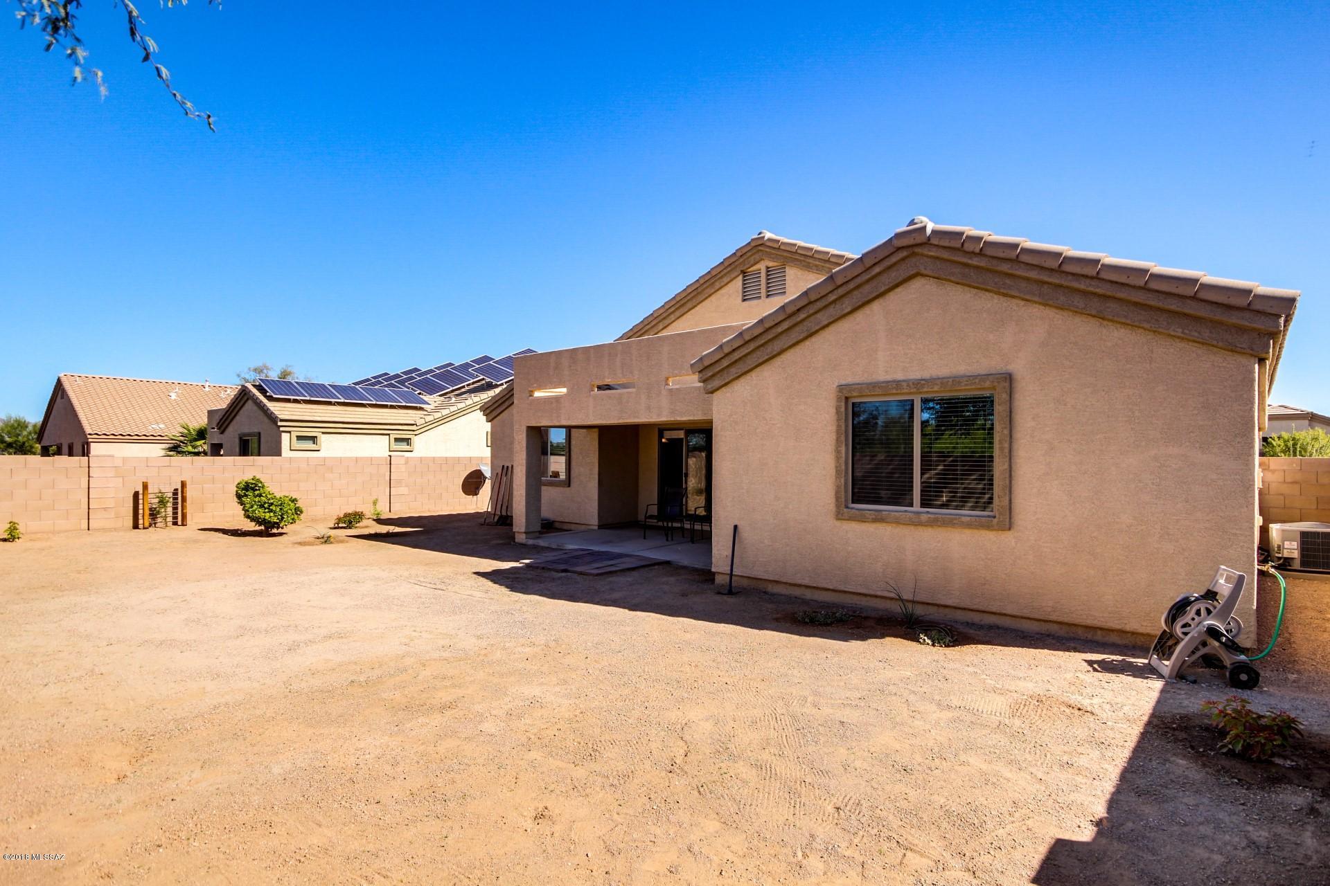 Continental Reserve Blk. 16B (1-86) - Residential
