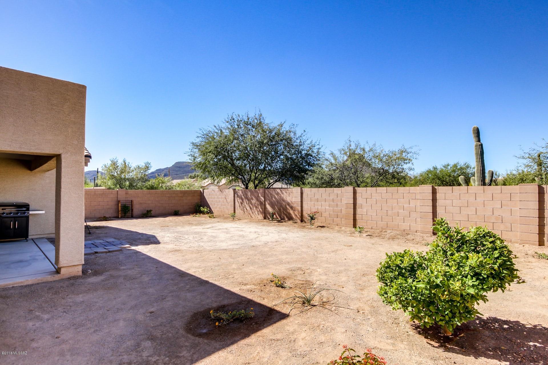 Continental Reserve Blk. 16B (1-86) - Residential