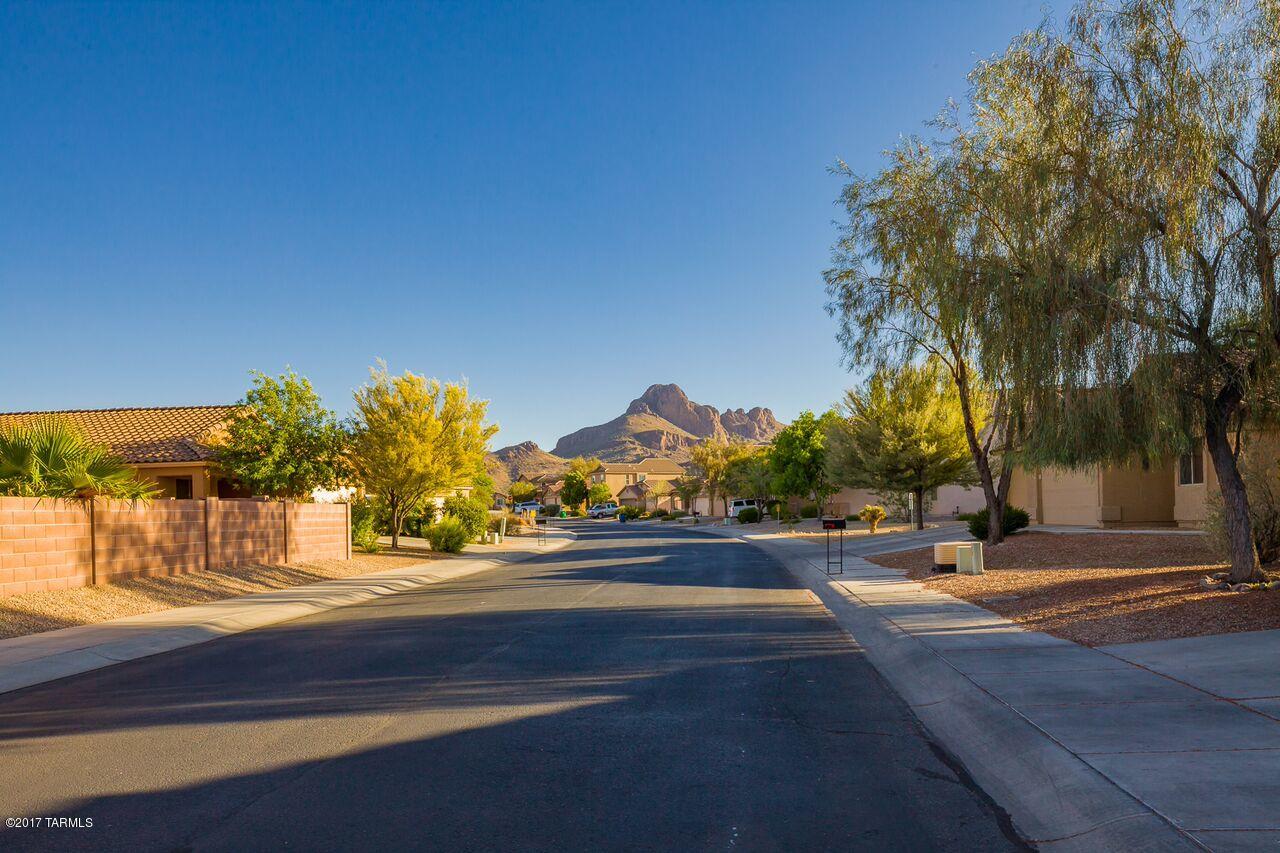 Twin Peaks Highland (1-119) - Residential