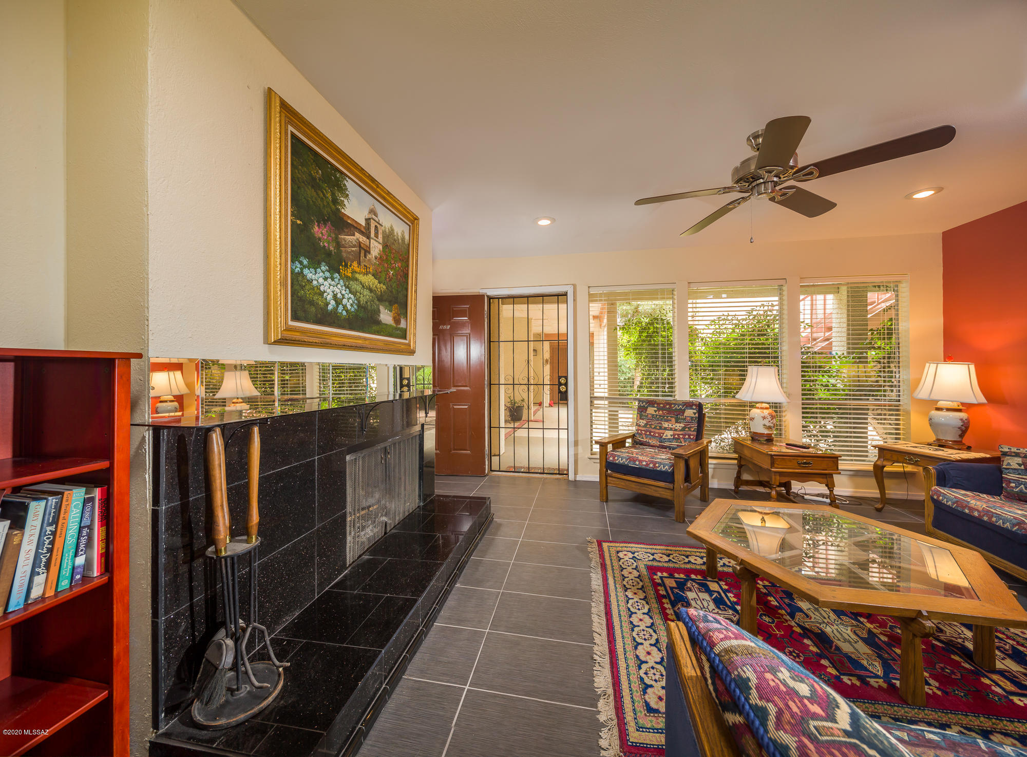 Las Colinas Condominiums - Residential