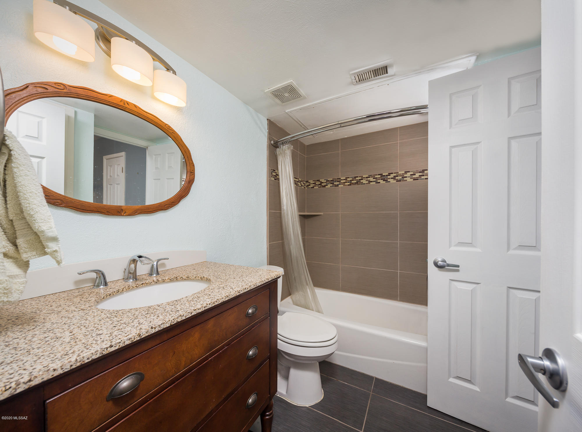 Las Colinas Condominiums - Residential