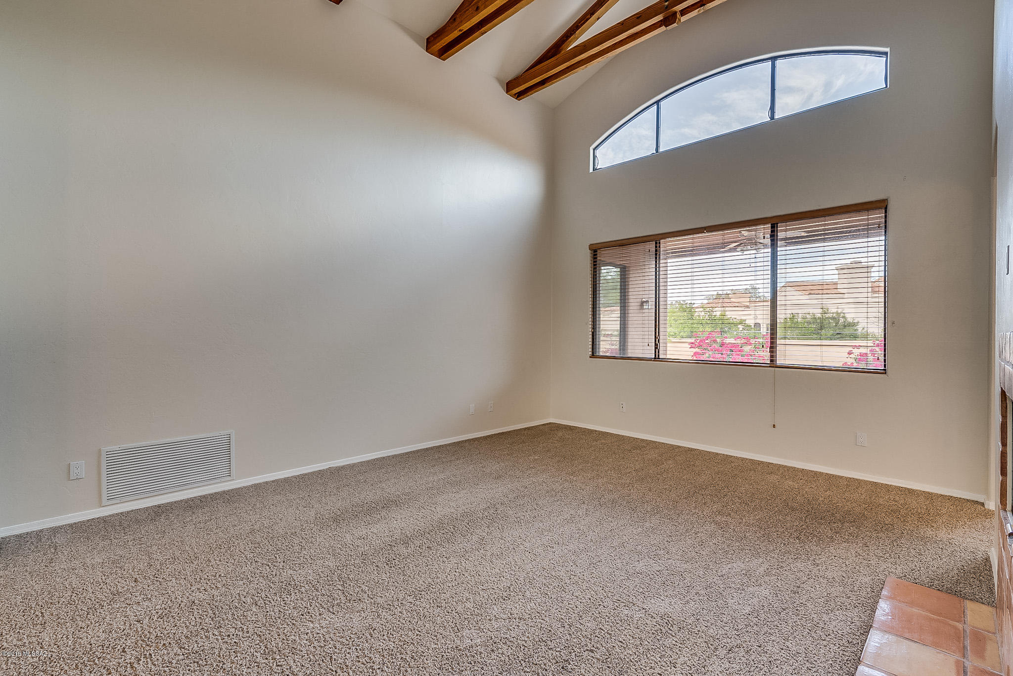 Vista Serena (1-93) - Residential Lease