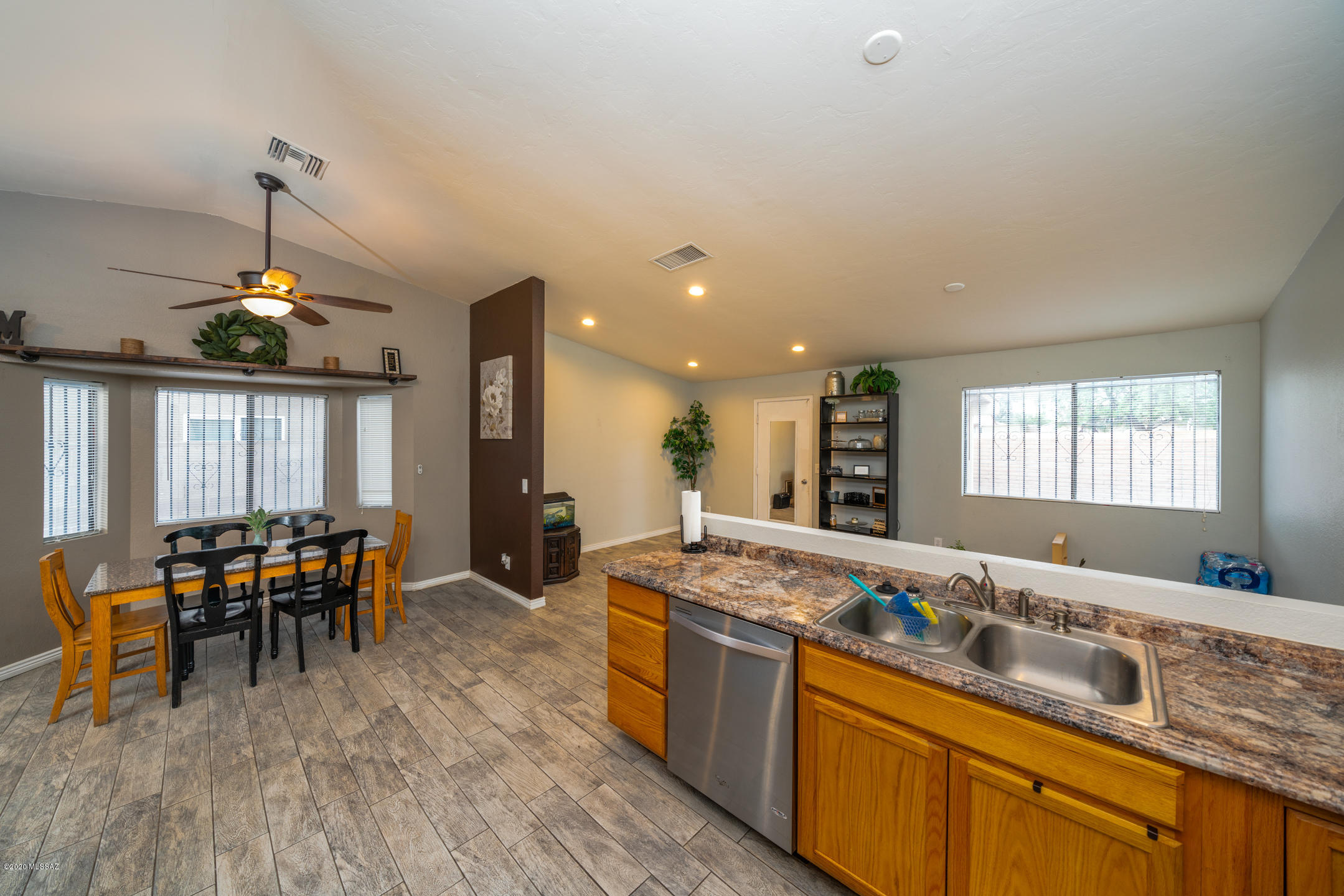 Oak Tree At Midvale (621-740) - Residential