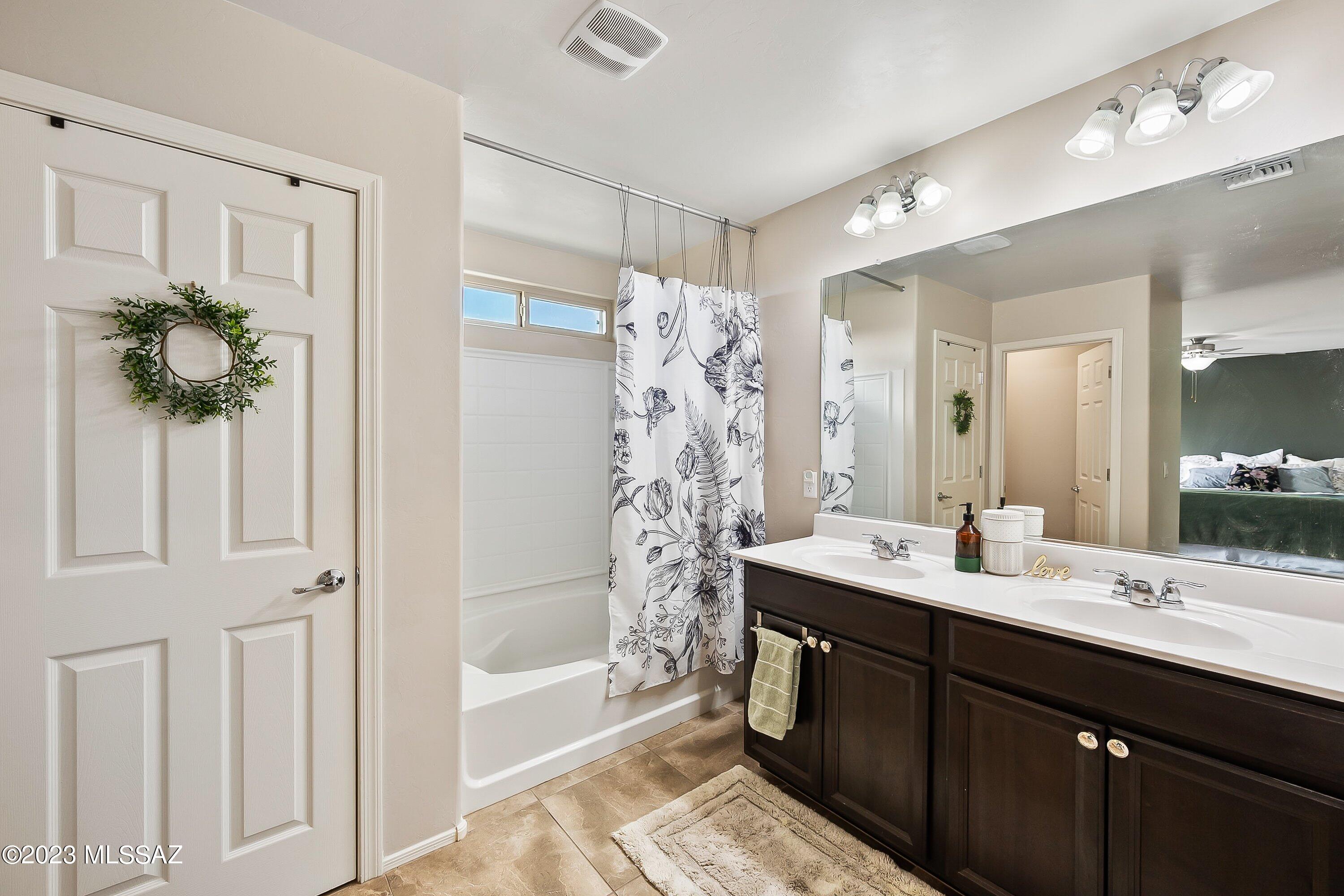 Mountain Vail Reserve - Residential