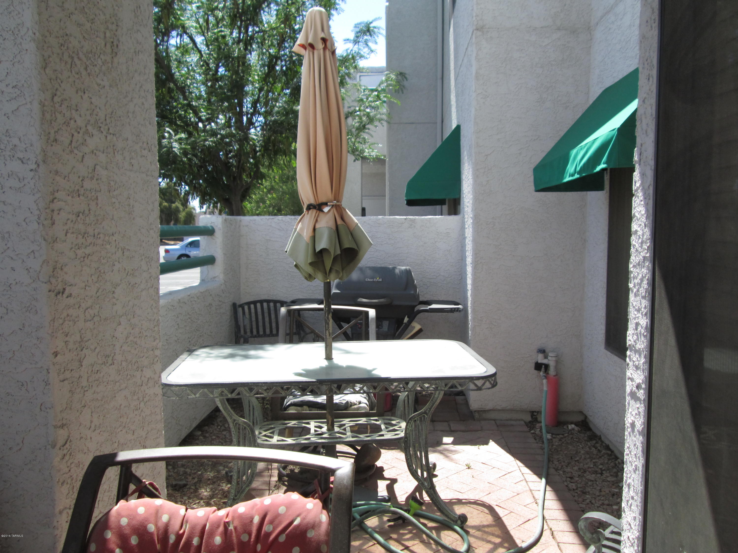 Summertree Condominiums (1-224) - Residential