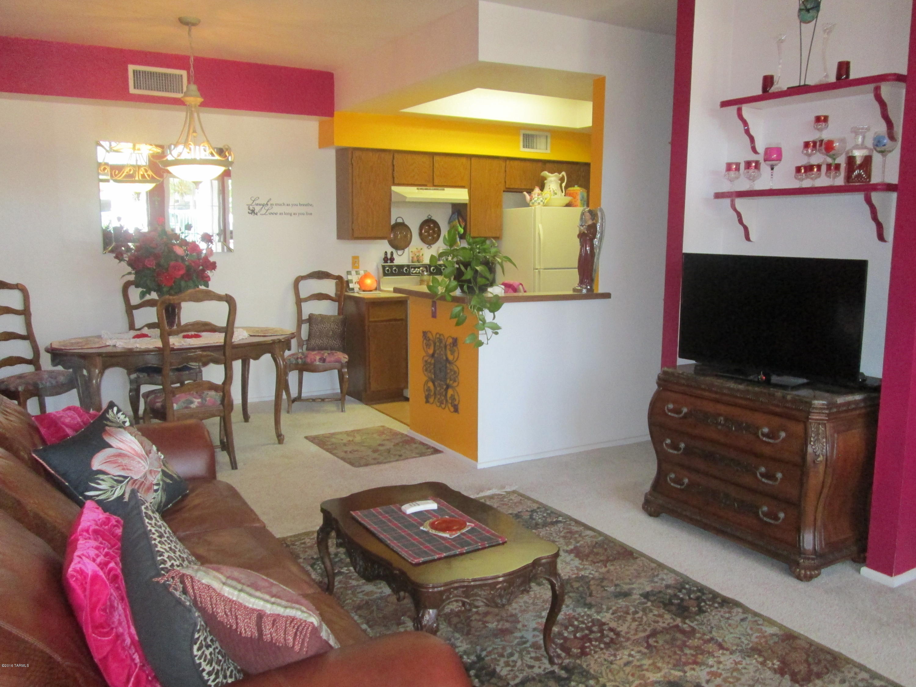 Summertree Condominiums (1-224) - Residential