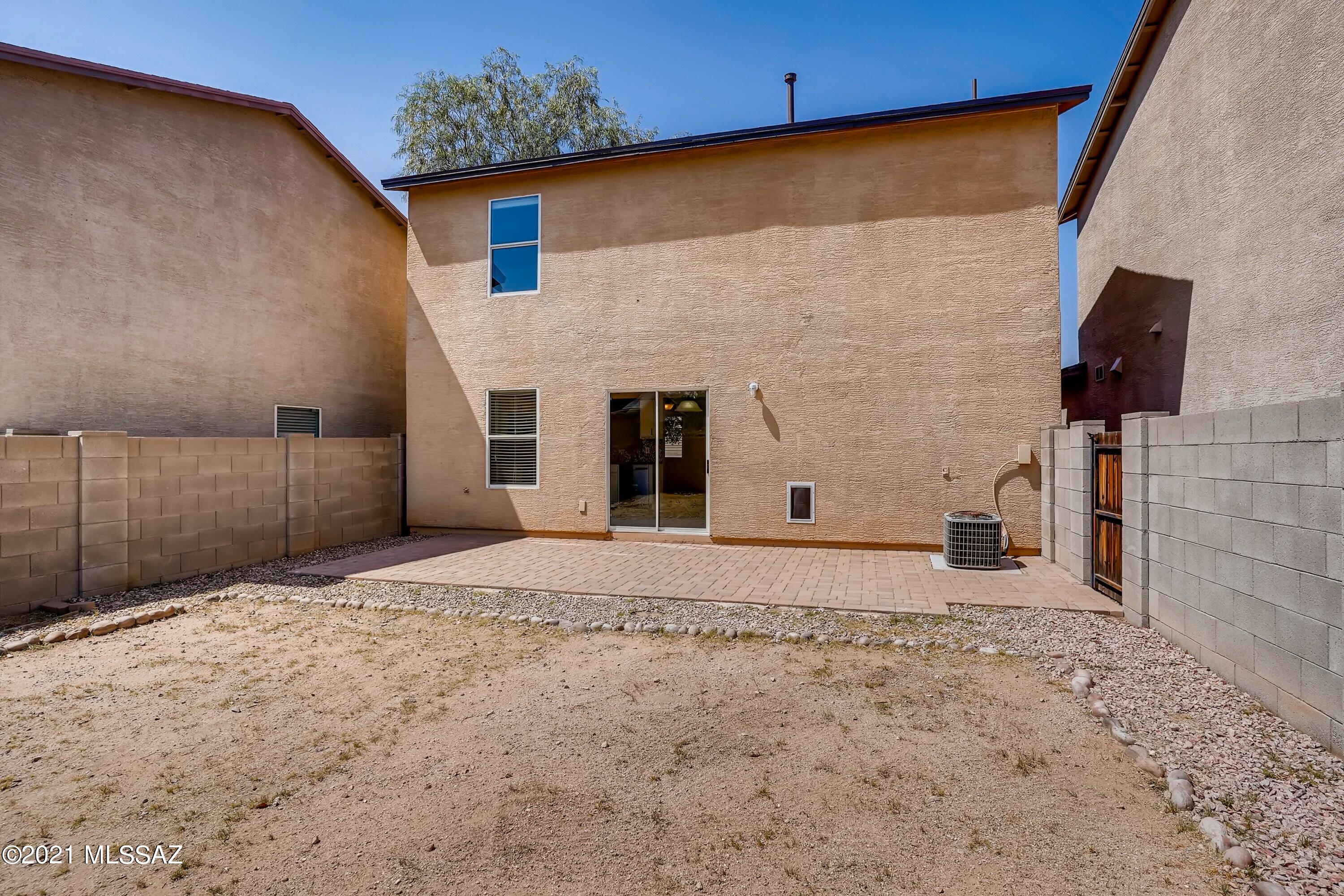 Tierra Del Paraiso(1-133) - Residential