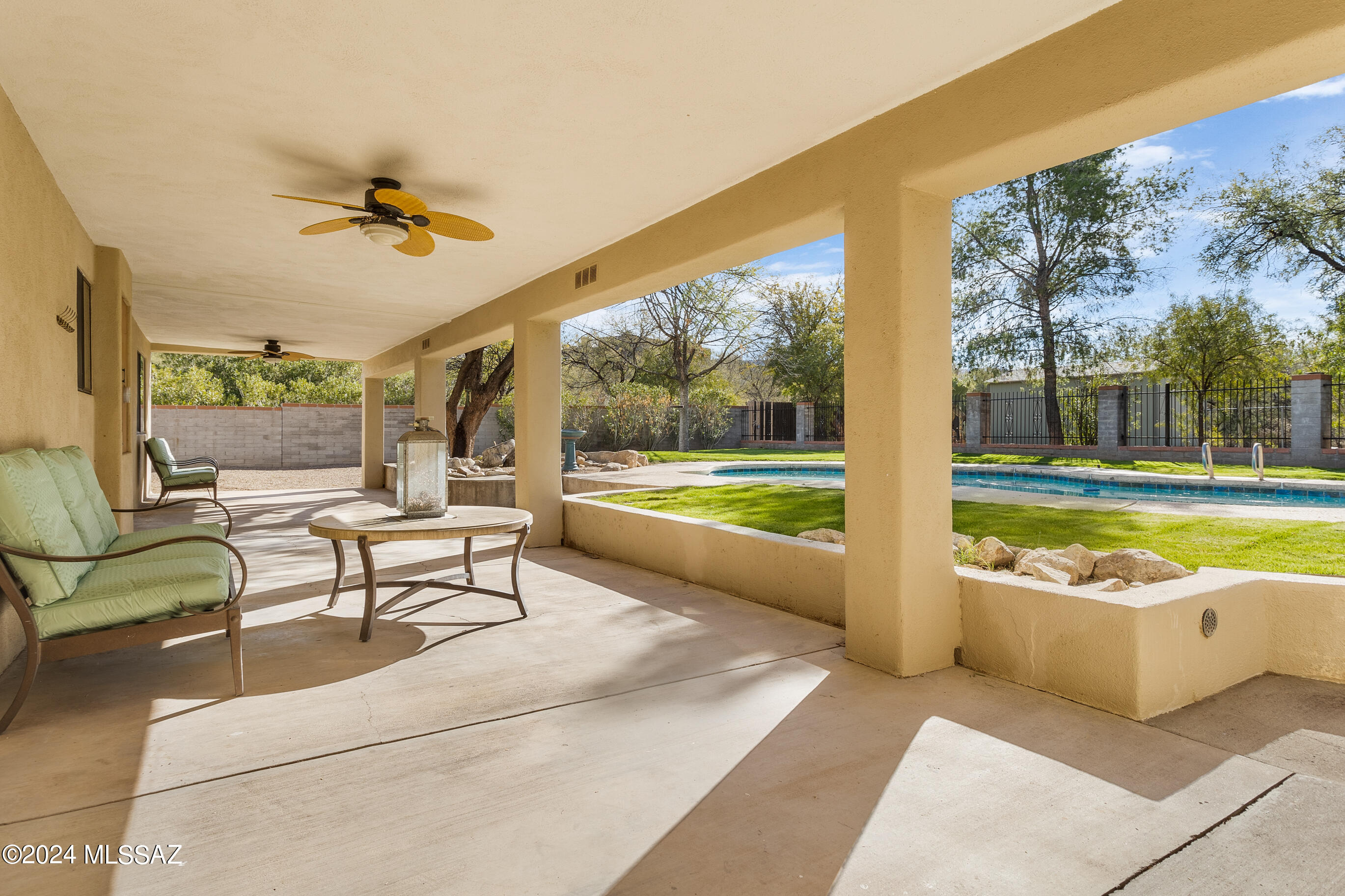 Bel Air Ranch Est - Residential