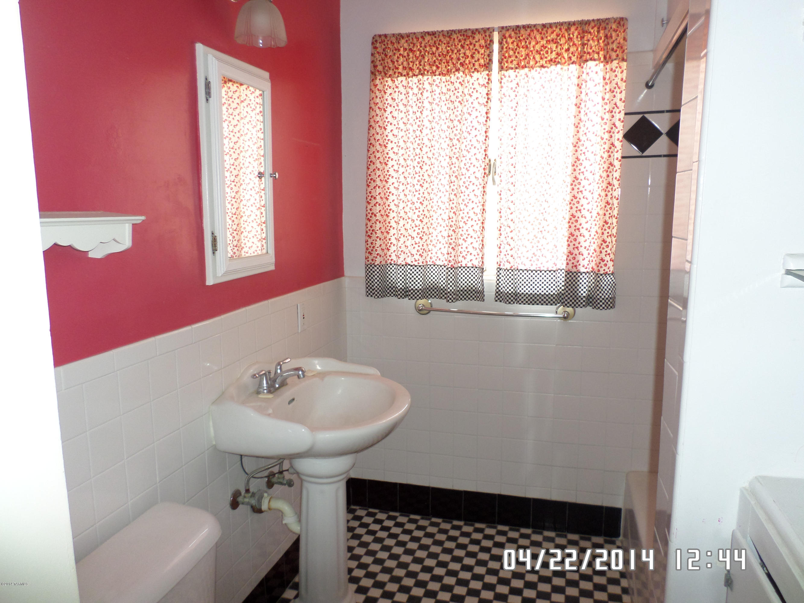 Catalina Vista - Residential Lease
